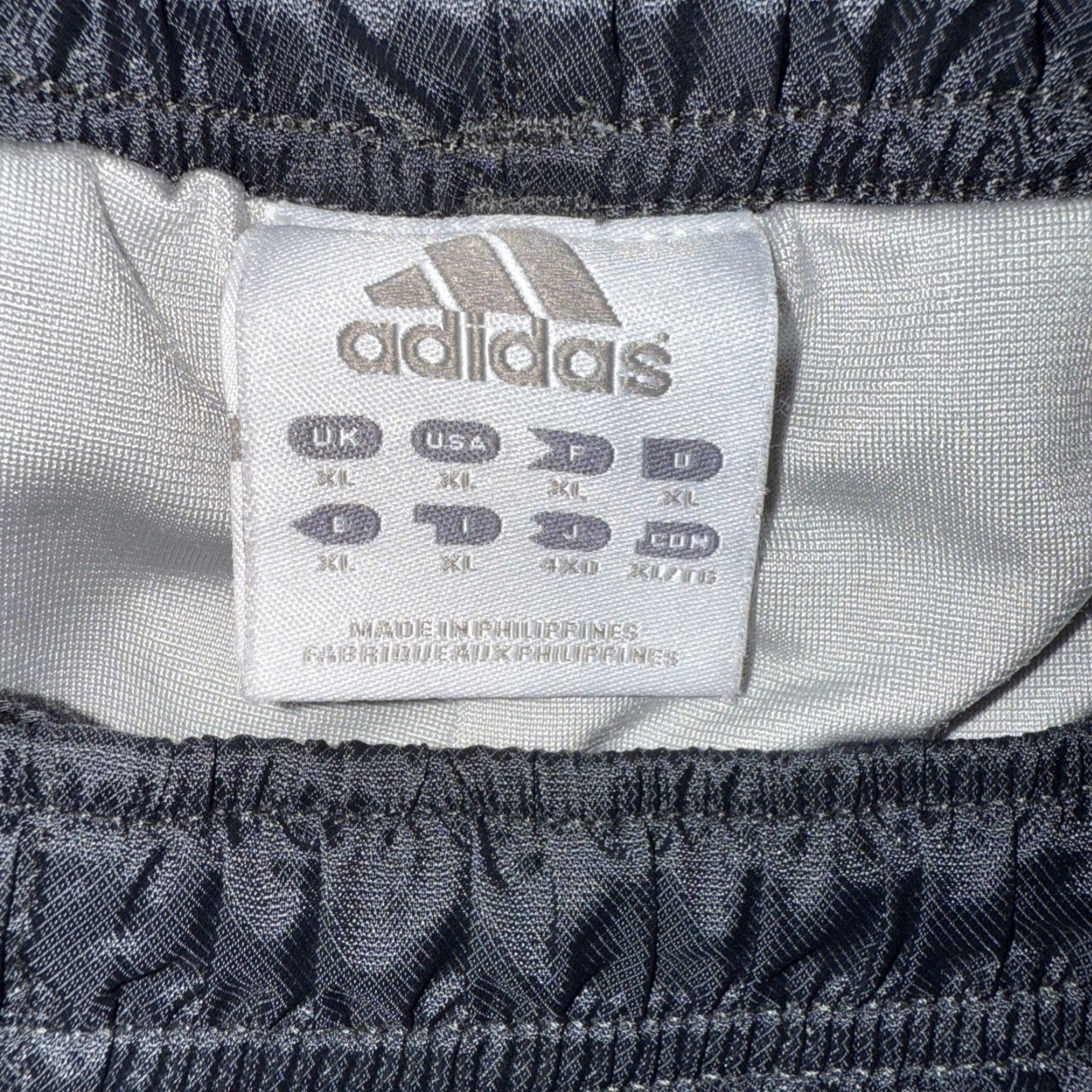 Adidas VINTAGE Adidas Track Pants Men’s XL Black 3 Stripe Nylon Zip Ankle Windbreakers Size US 36 / EU 52 - 4 Thumbnail