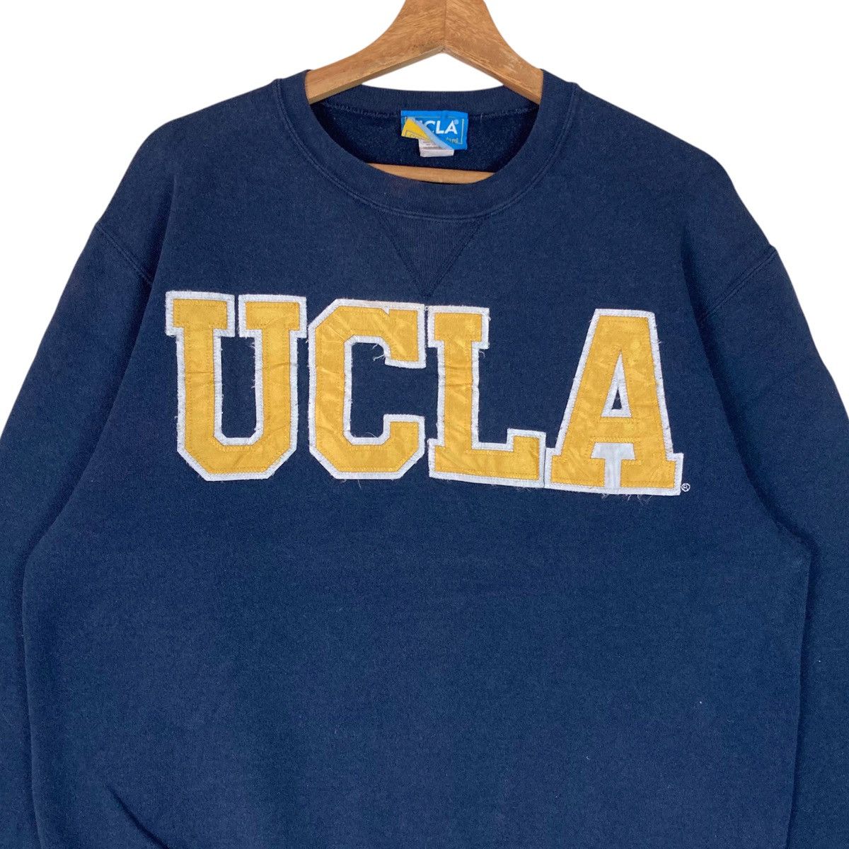 Vintage Vintage UCLA Spell Out Pullover Jumper Sweatshirt Size US M / EU 48-50 / 2 - 2 Thumbnail