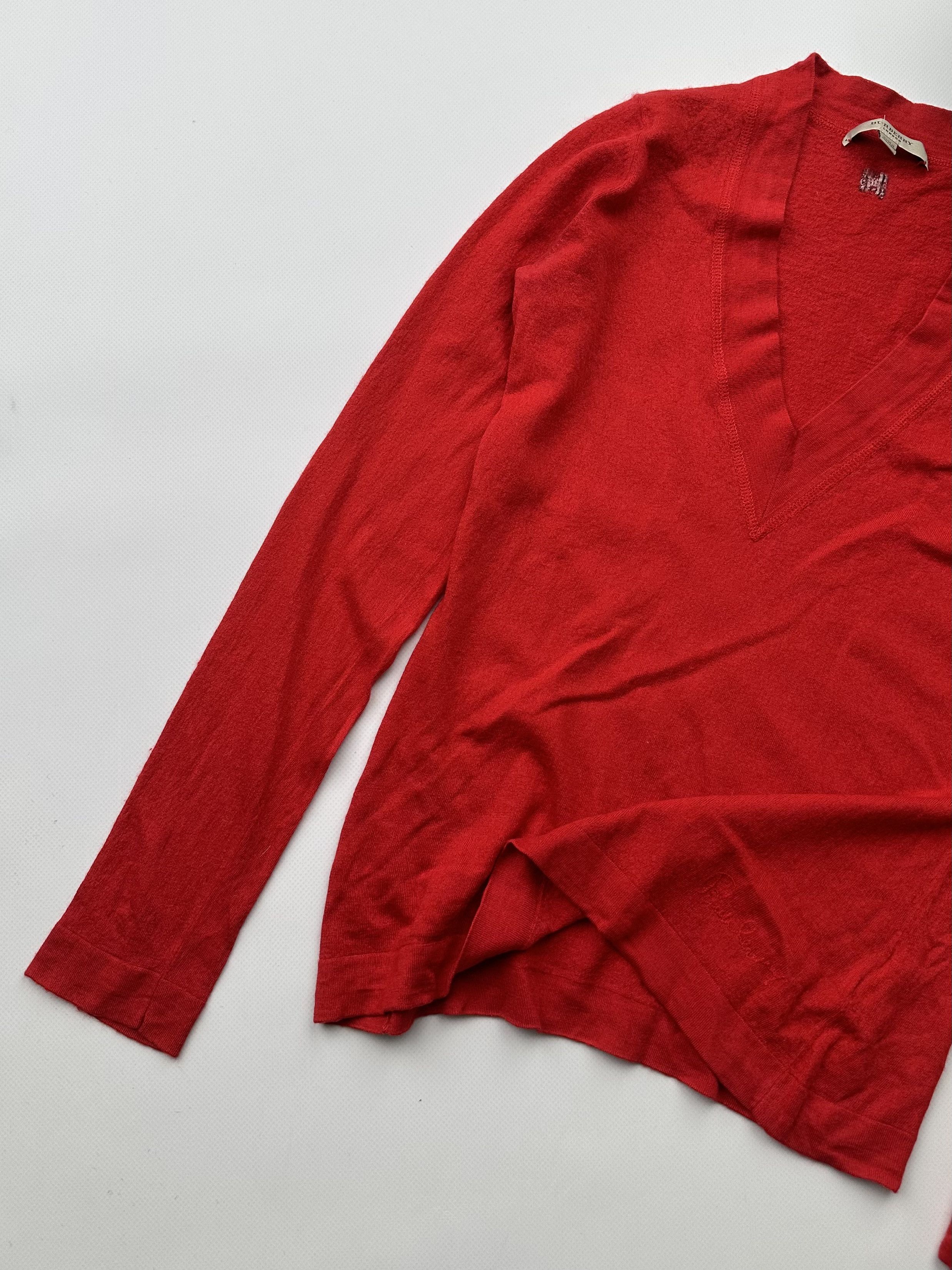 Burberry Burberry Vintage Silk/Cashmere Sweater (292) Size XS / US 0-2 / IT 36-38 - 2 Thumbnail