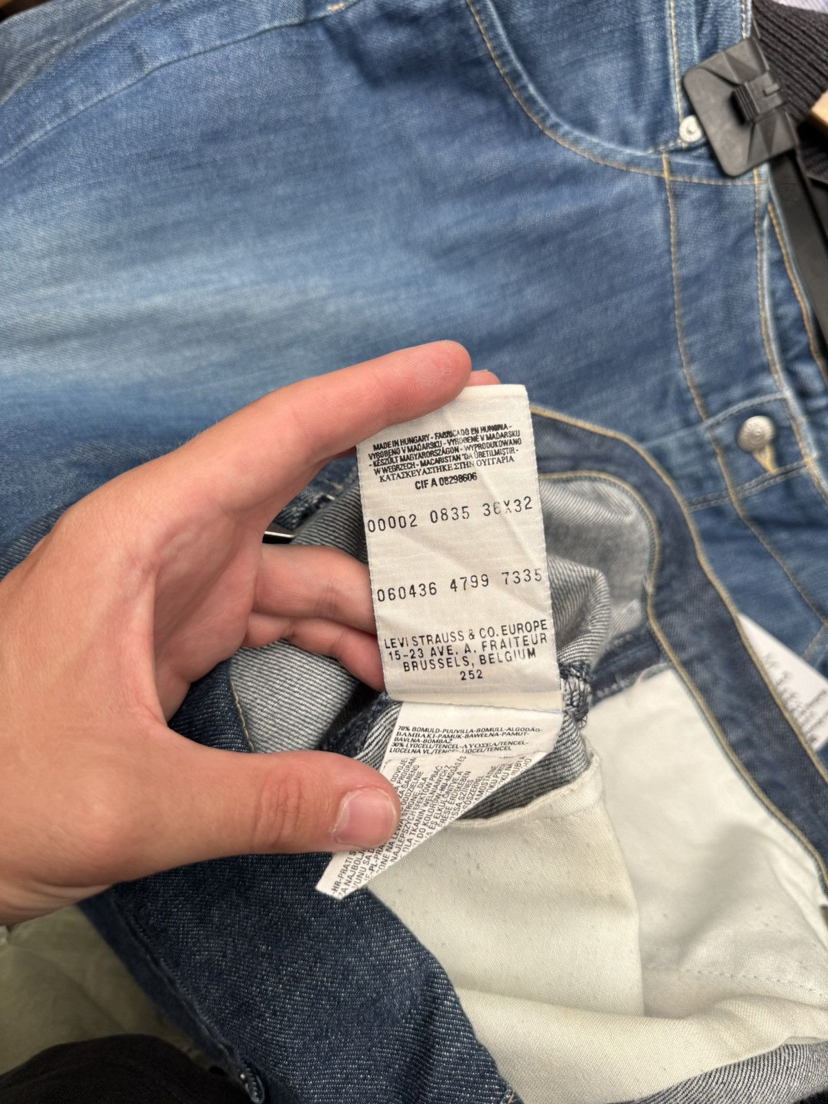 Levi's Vintage Levis Engineered Cinch Back Loose Fit Denim Jeans Size US 32 / EU 48 - 17 Thumbnail