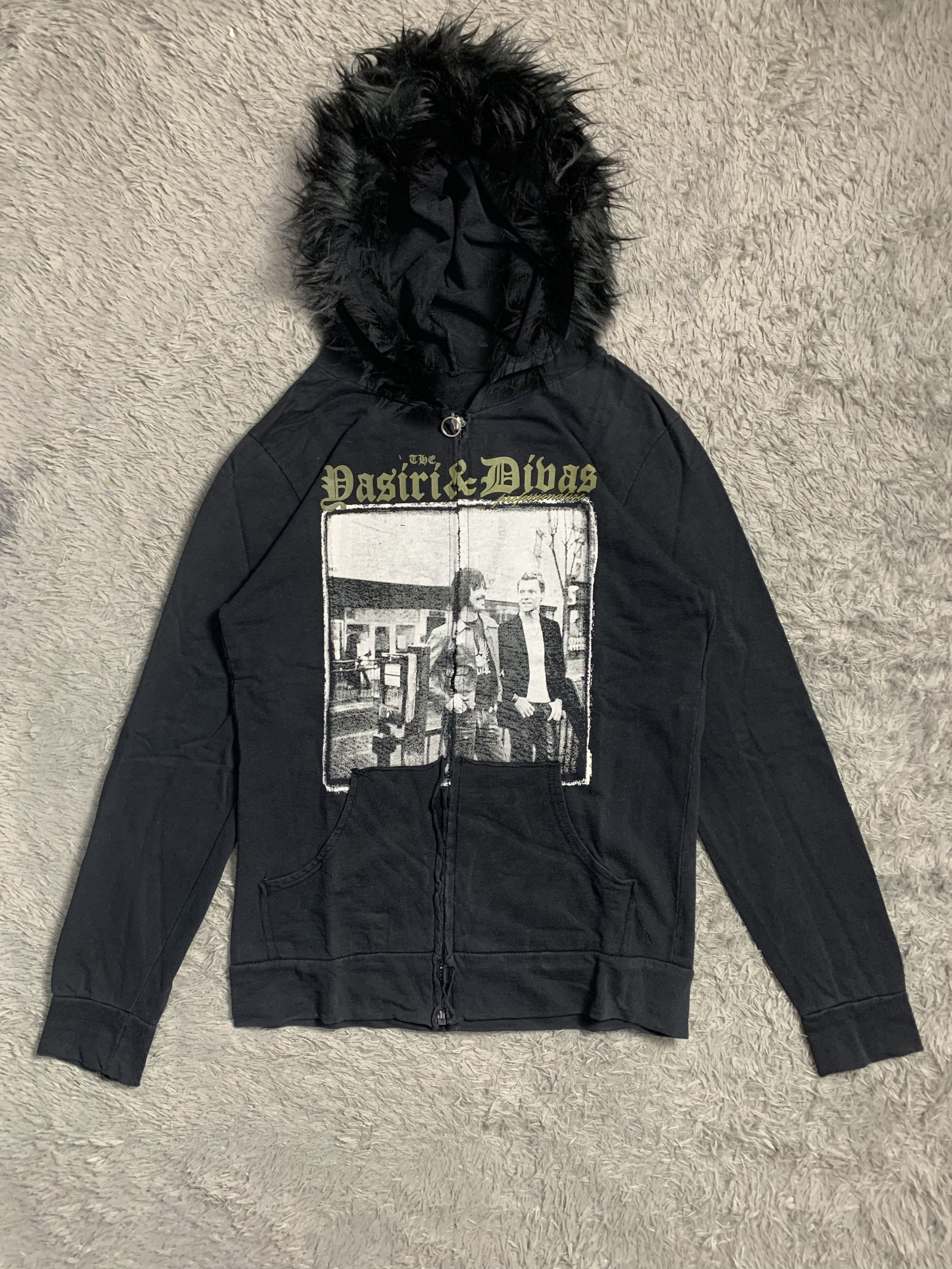 Japanese Brand Punk Rock Yasiri & Divas Vintage Fur Hoodie Size US M / EU 48-50 / 2 - 1 Thumbnail