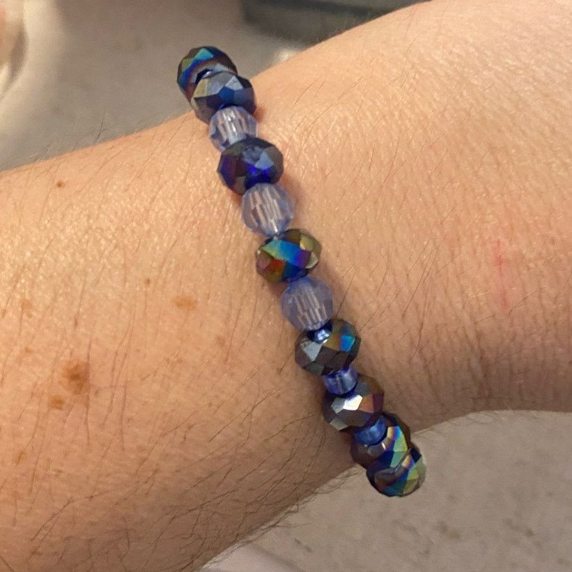 Handmade glass bead bracelet Size ONE SIZE - 1 Thumbnail