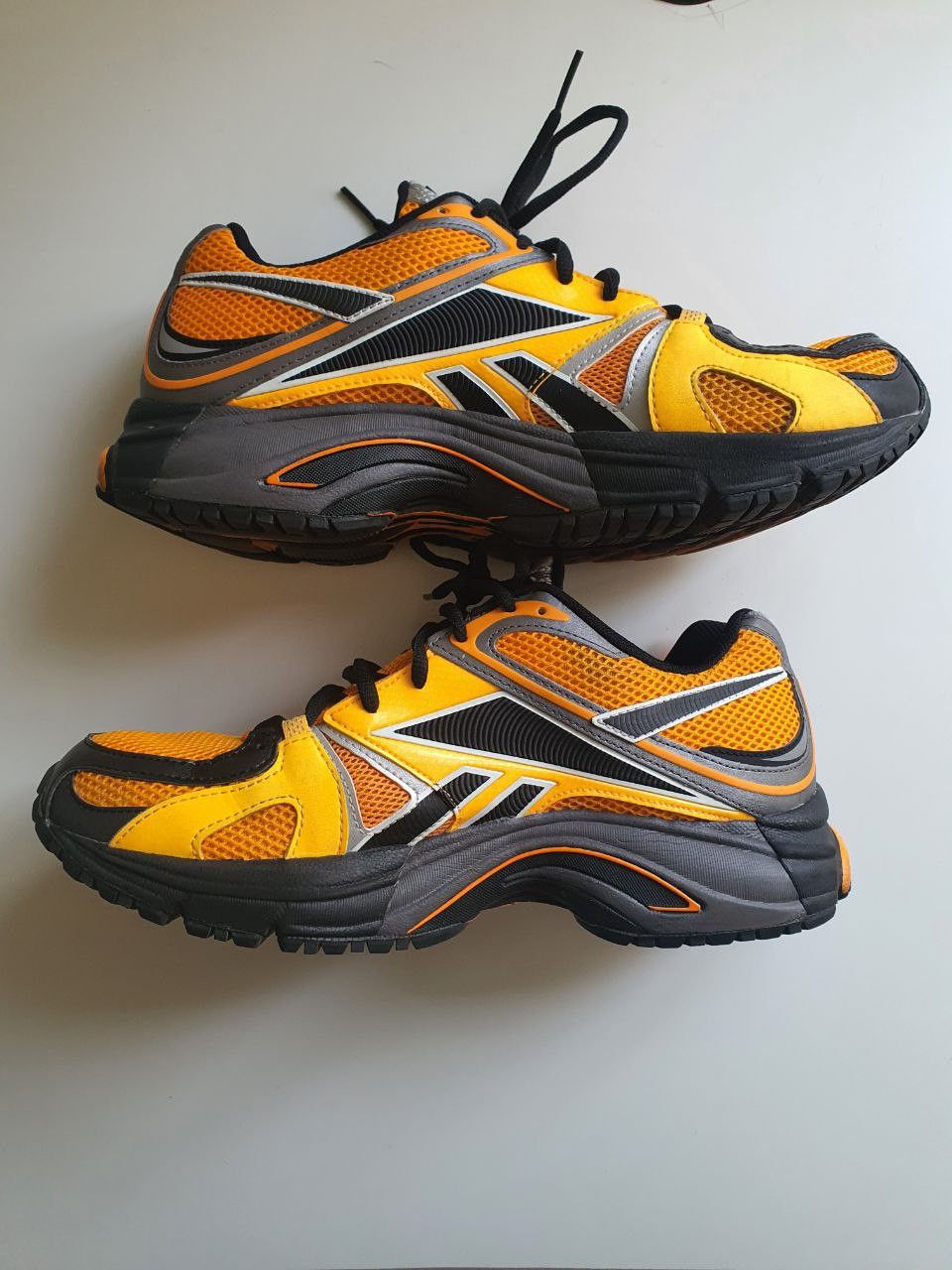 Reebok × Vetements Reebok x Vetements Spike Runner 200 Size US 9 / EU 42 - 2 Thumbnail