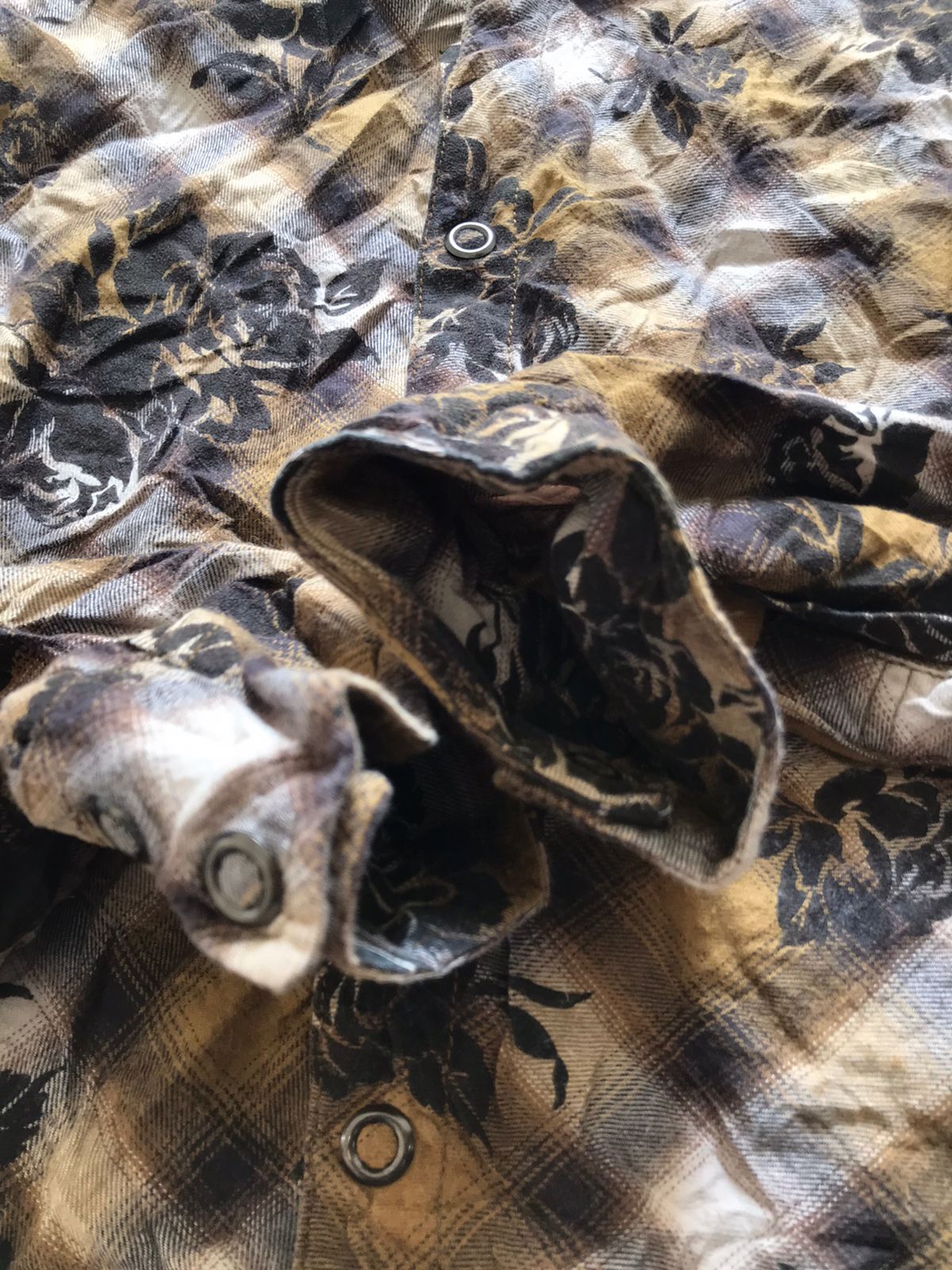 Tornado Mart Tornado Mart Flanel Flowers Size US L / EU 52-54 / 3 - 5 Thumbnail