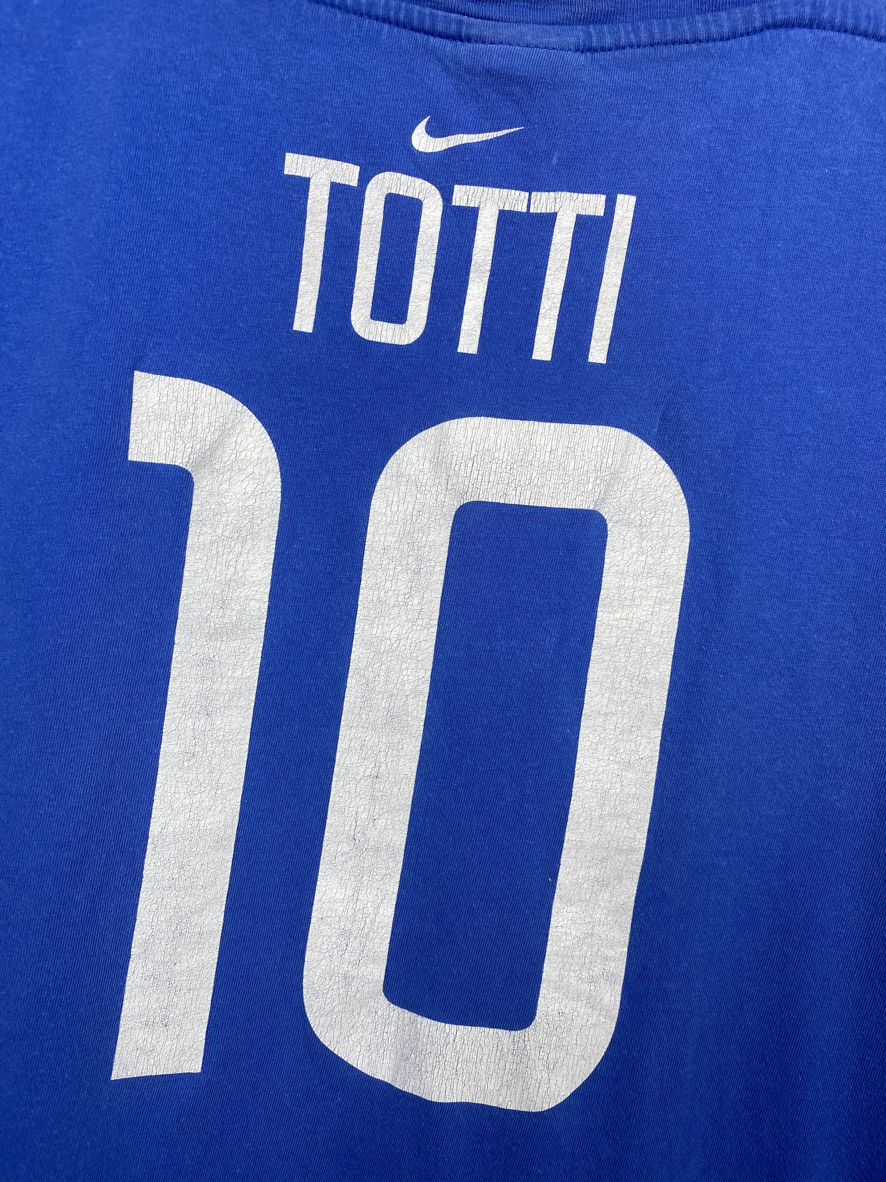 Nike Nike 2002 Vintage Totti 10 T-Shirt Y2K Tee Size US L / EU 52-54 / 3 - 7 Thumbnail