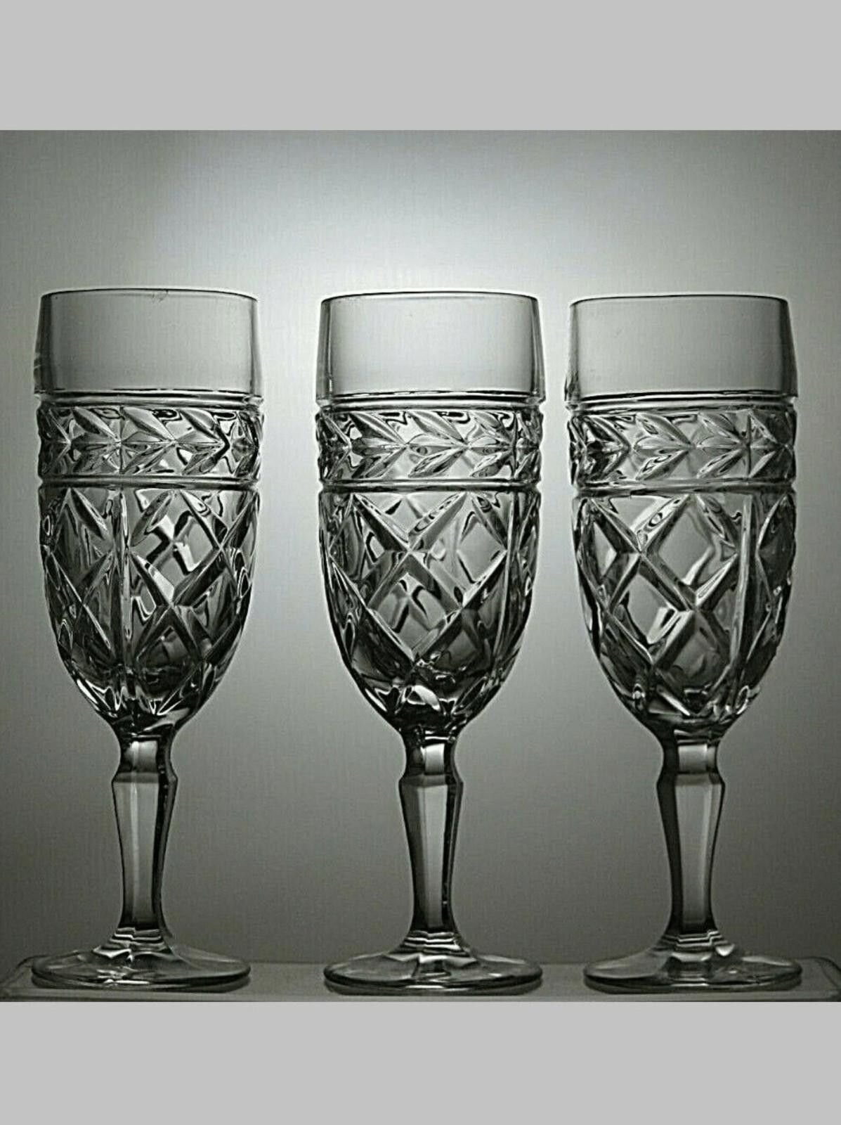 The Unbranded Brand Pressed Glass Set Of 3 Champagne Flutes 6 7/8" Size ONE SIZE - 1 Thumbnail