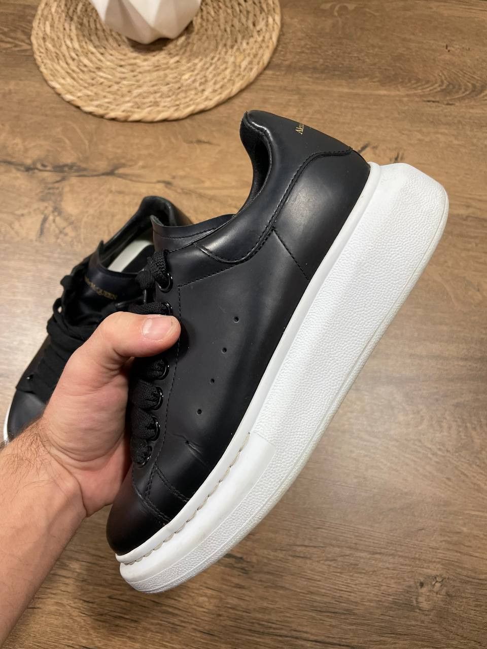 Alexander McQueen Alexander McQueen Oversized Sneakers Size 36 Size US 6 / IT 36 - 11 Thumbnail