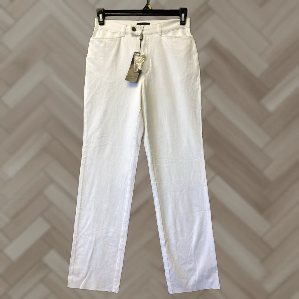 Vintage Saint Hilaire Jeans Women USA 8 White Light Flare Mid Rise 31 Inseam NWT Size 30" / US 8 / IT 44 - 1 Thumbnail
