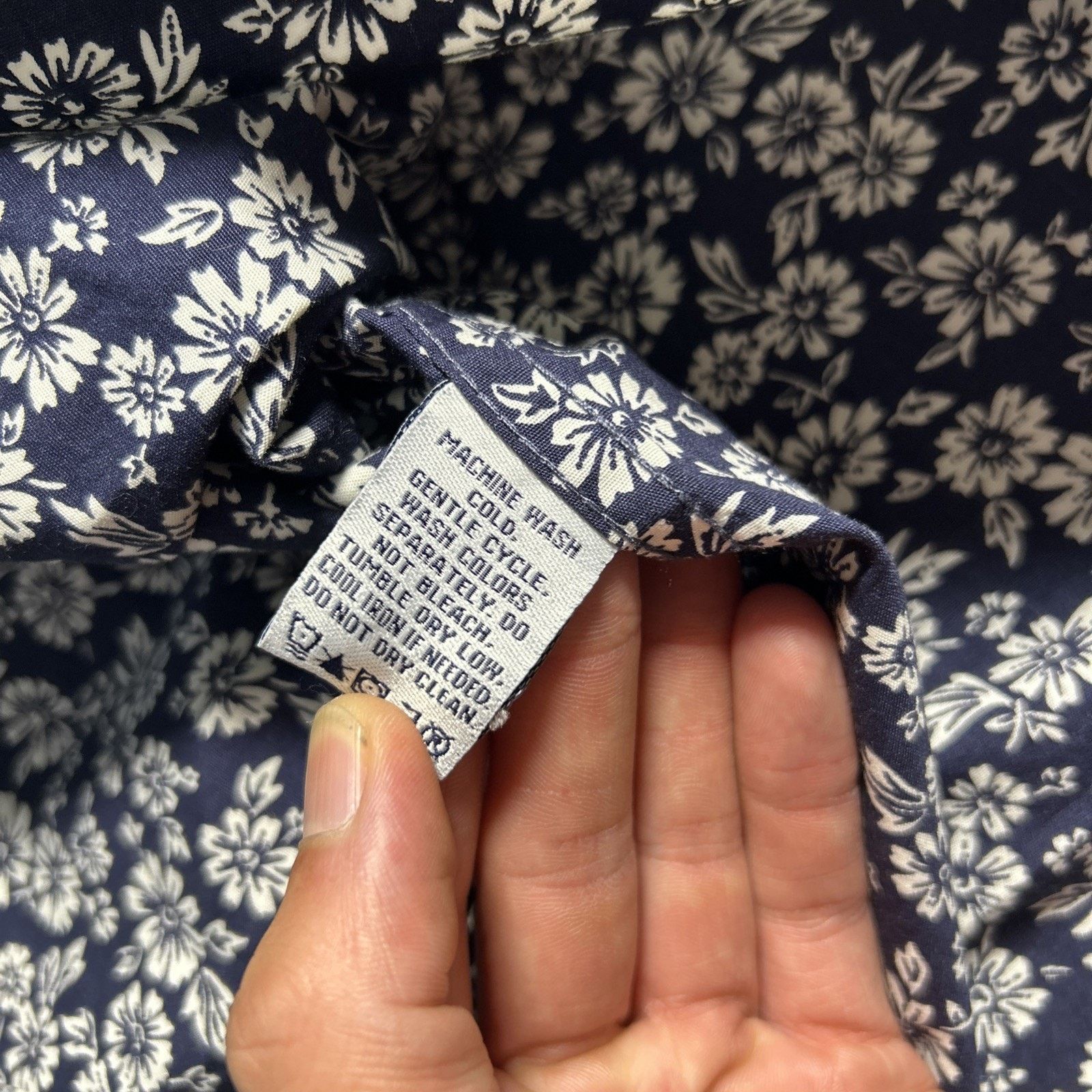 Reyn Spooner Reyn Spooner Reversed Print Button Up Shirt Mens Small Size US S / EU 44-46 / 1 - 12 Thumbnail