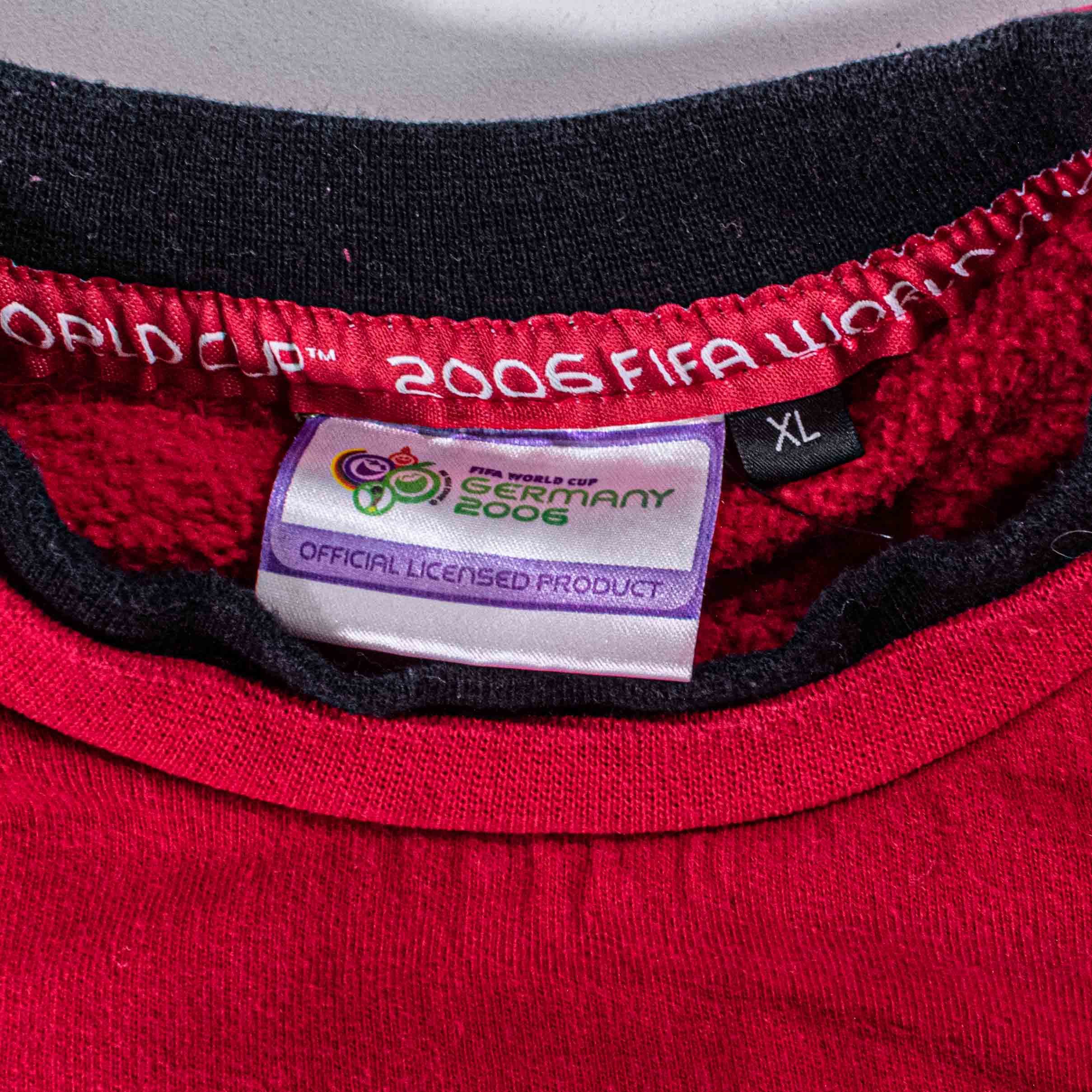 Vintage VTG 2006 FIFA World Cup Germany Sweatshirt Crewneck Soccer Size US XL / EU 56 / 4 - 6 Thumbnail