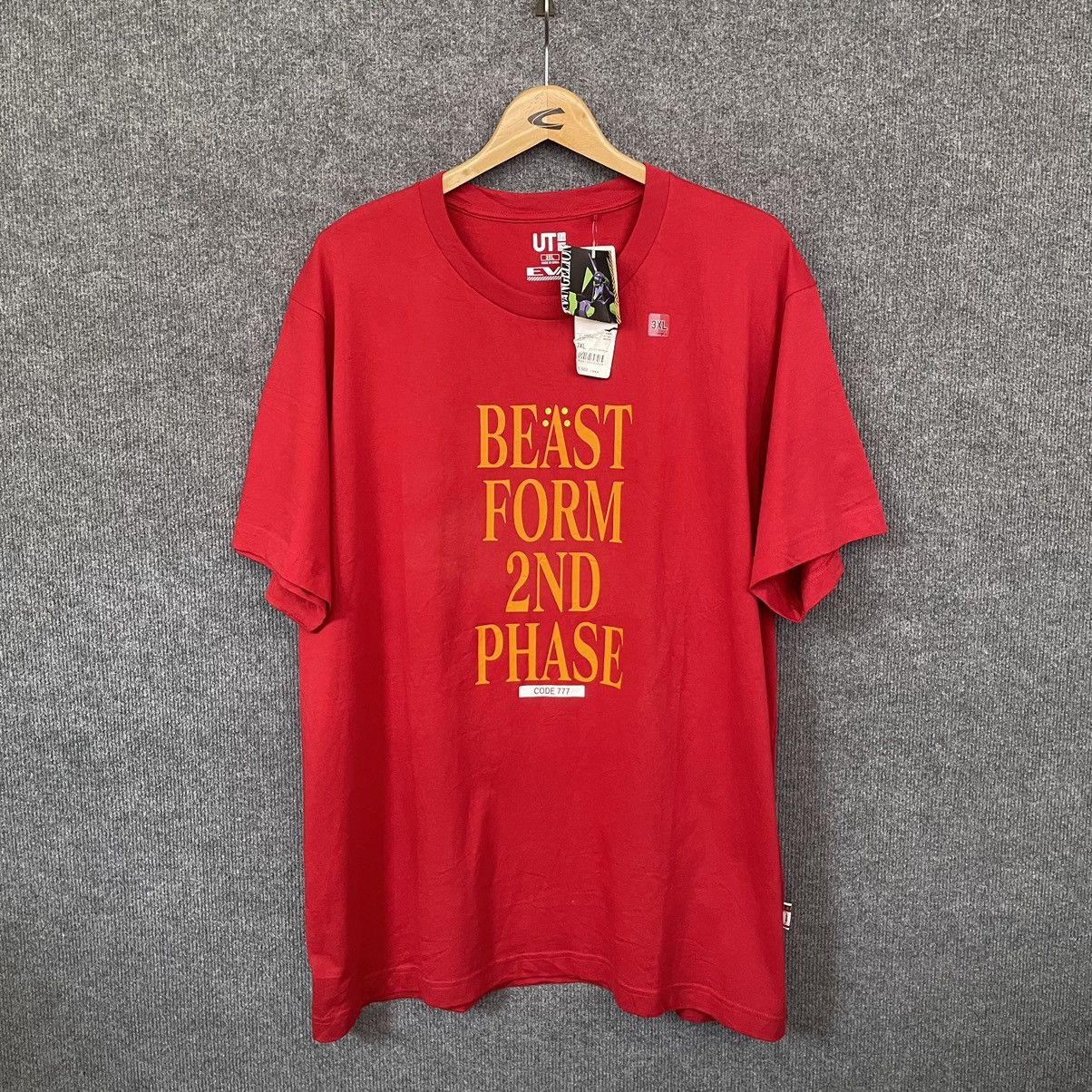 image of Anima x Uniqlo Neon Genesis Evangelion Beast Form 2Nd Phase 3Xl Tee in Red, Men's (Size 2XL)