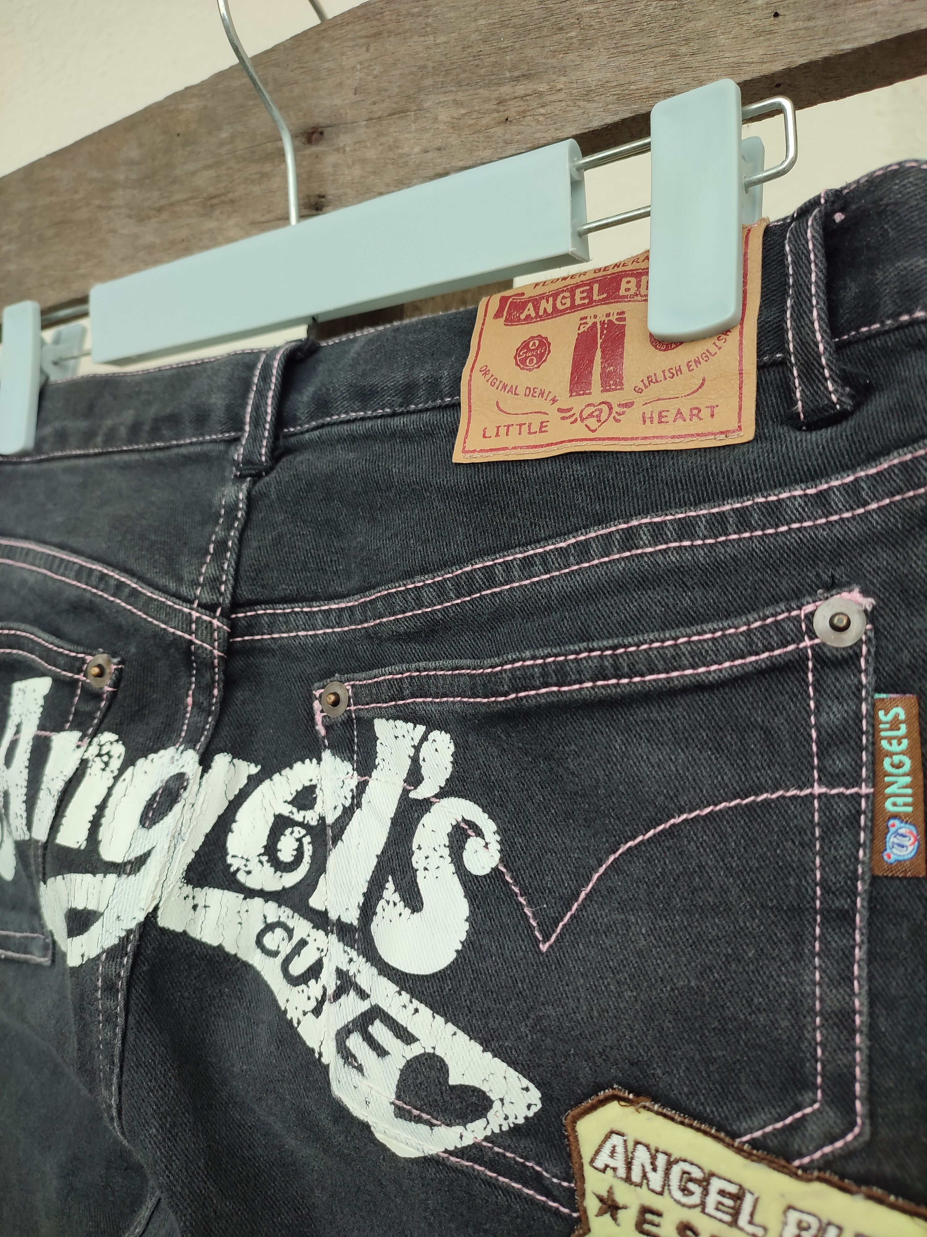 Angel Blue 💥Flare💥 Crazy Rare Angel Blue Patchwork Vintage Denim Size US 29 - 8 Thumbnail