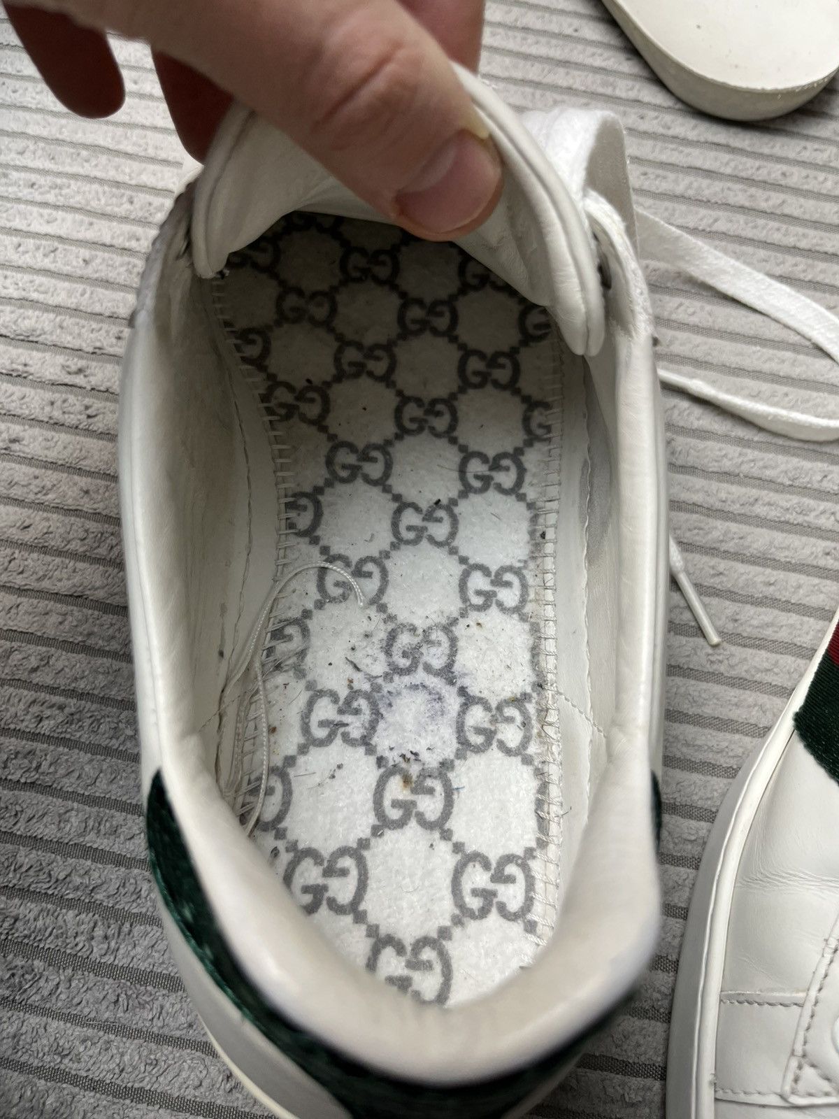 Gucci Gucci Ace Bee Leather Sneakers 00s Size US 6.5 / EU 39-40 - 14 Thumbnail