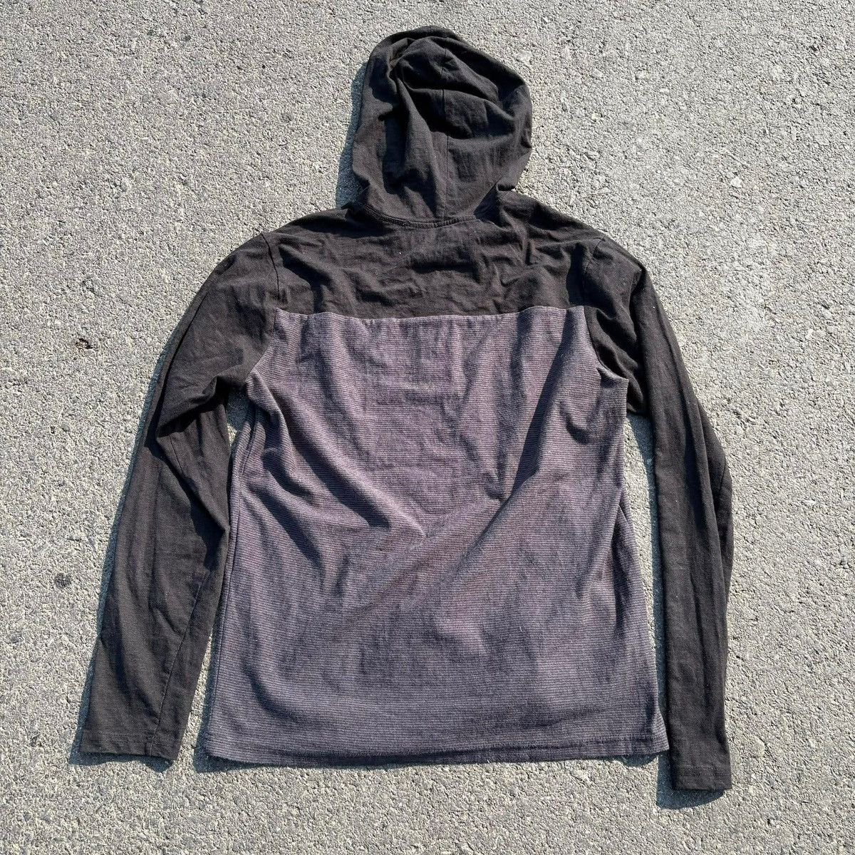 Guess Guess - Long Sleeve Hoodie - Men's Size US XS / EU 42 / 0 - 10 Thumbnail