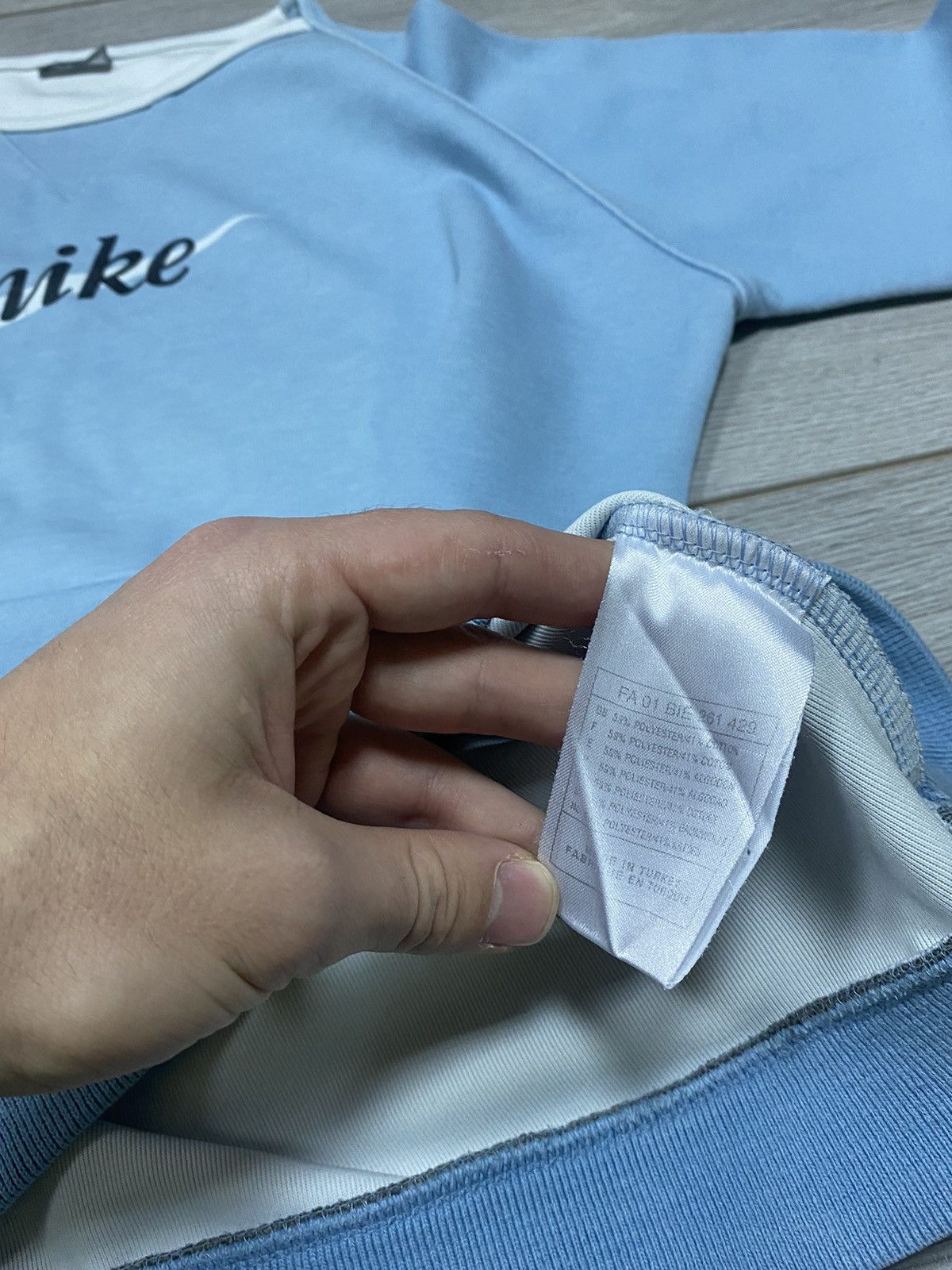 Nike Nike vintage big logo swoosh sweatshirt Size US M / EU 48-50 / 2 - 4 Thumbnail