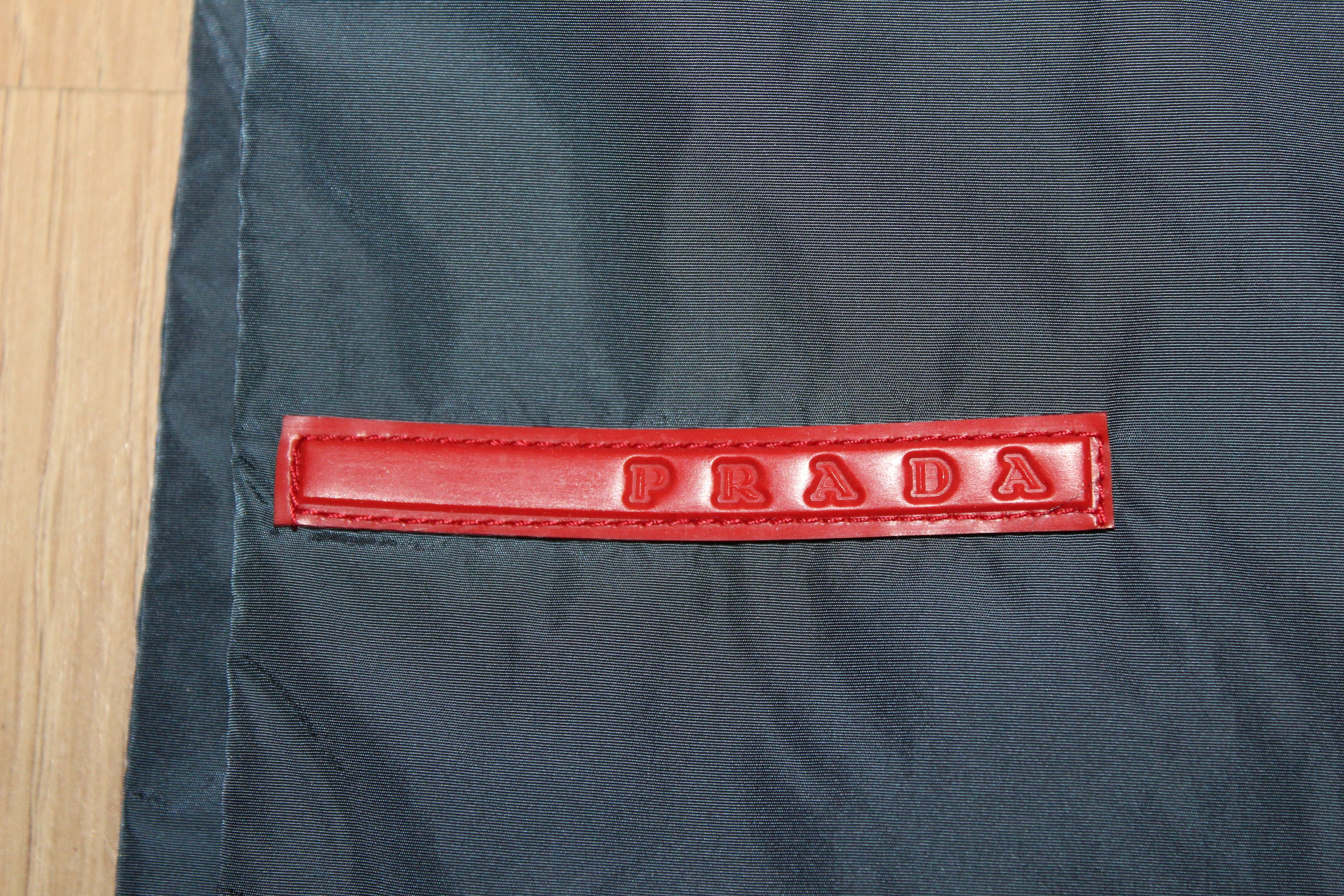 Prada Rare Prada Nylon Puffer Scarf Size ONE SIZE - 3 Thumbnail