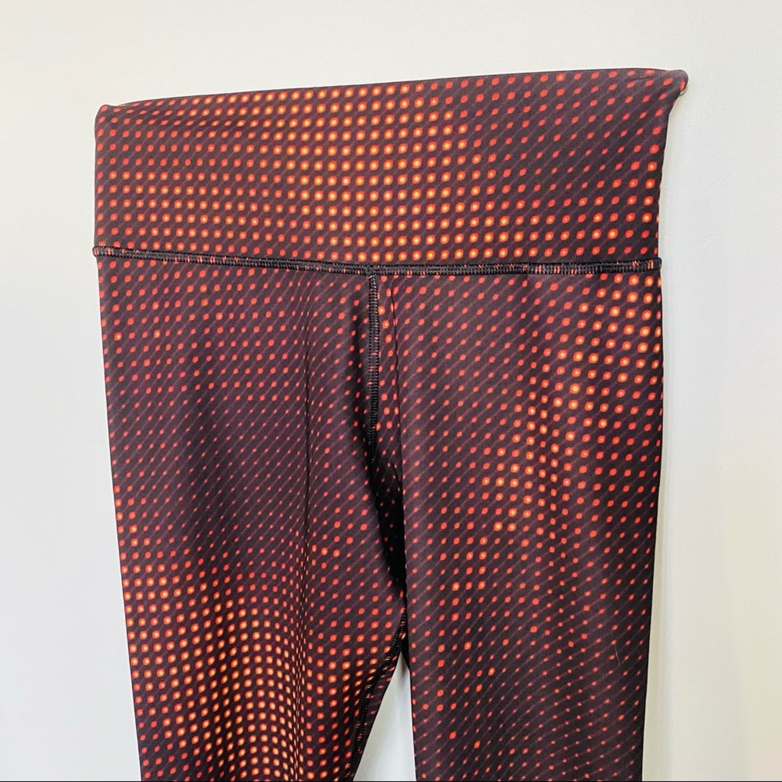 Adidas ADIDAS Black Red Yellow Dot Print Compression Leggings Size 26" / US 2 / IT 38 - 4 Thumbnail