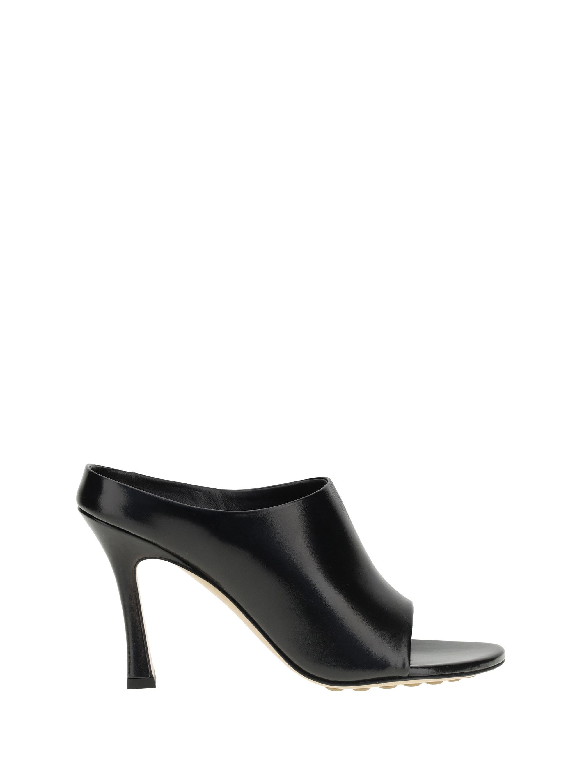 サンダル・ミュール BOTTEGA VENETA RANA MULE SANDALS IN SHINY LEATHER BOTTEGA VENETA Rana metallic leather mules | NET-A-PORTER