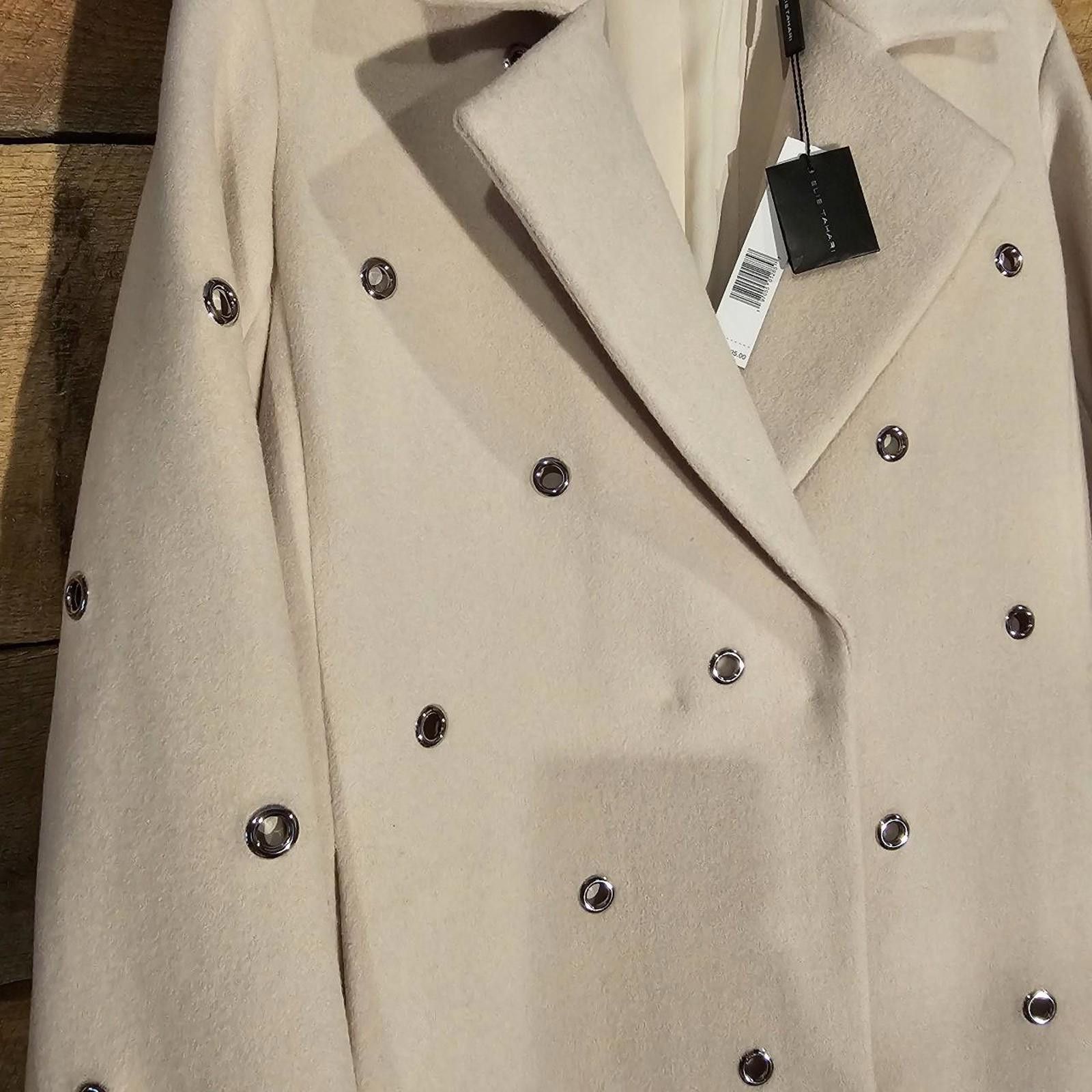 Elie Tahari Elie Tahari Women's Cream Coat With Grommets NWT Size S / US 4 / IT 40 - 5 Thumbnail