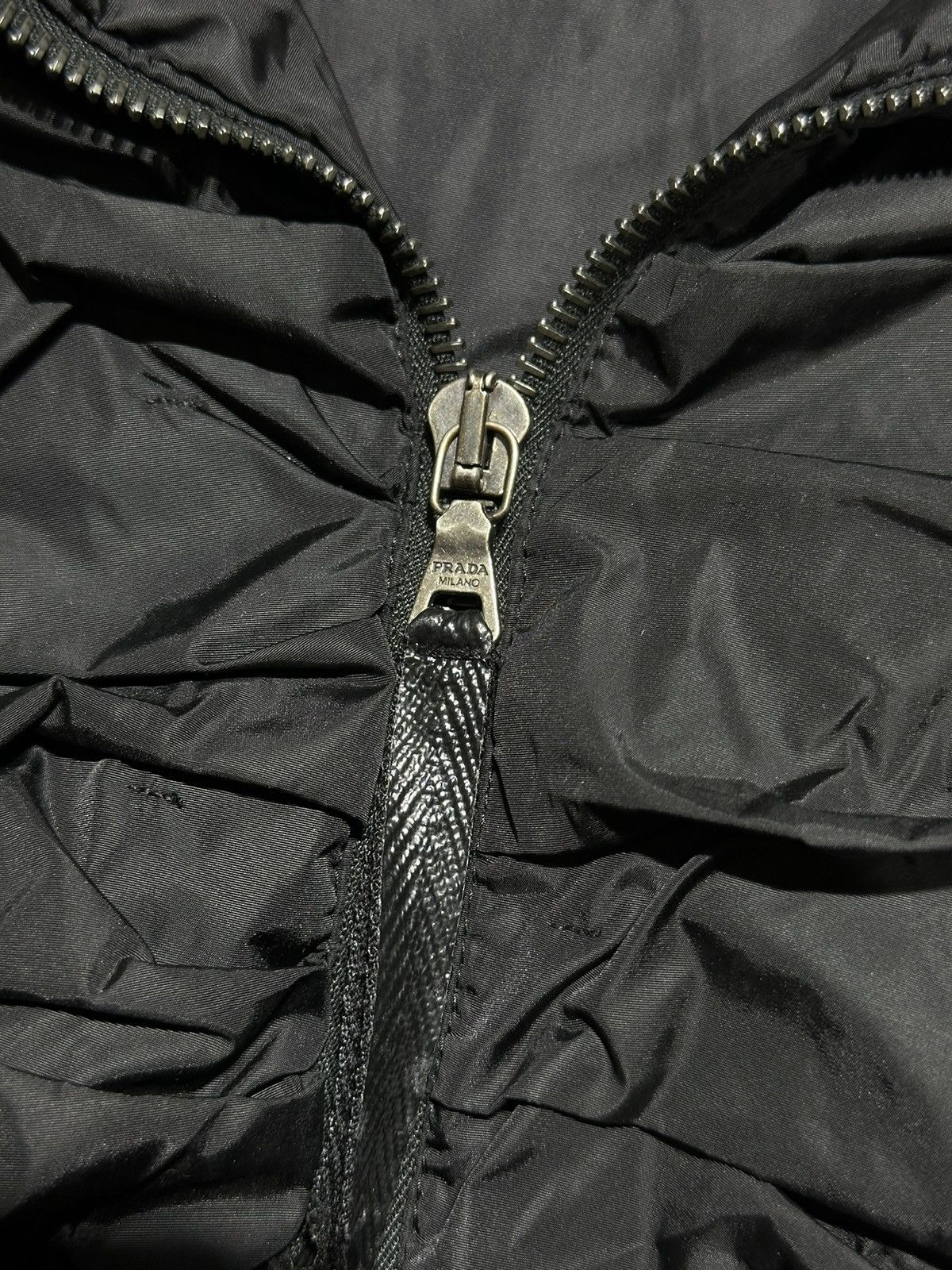 Prada Prada 2007 Ruffled Runched Pleated Nylon Hoodie Size XS / US 0-2 / IT 36-38 - 9 Thumbnail