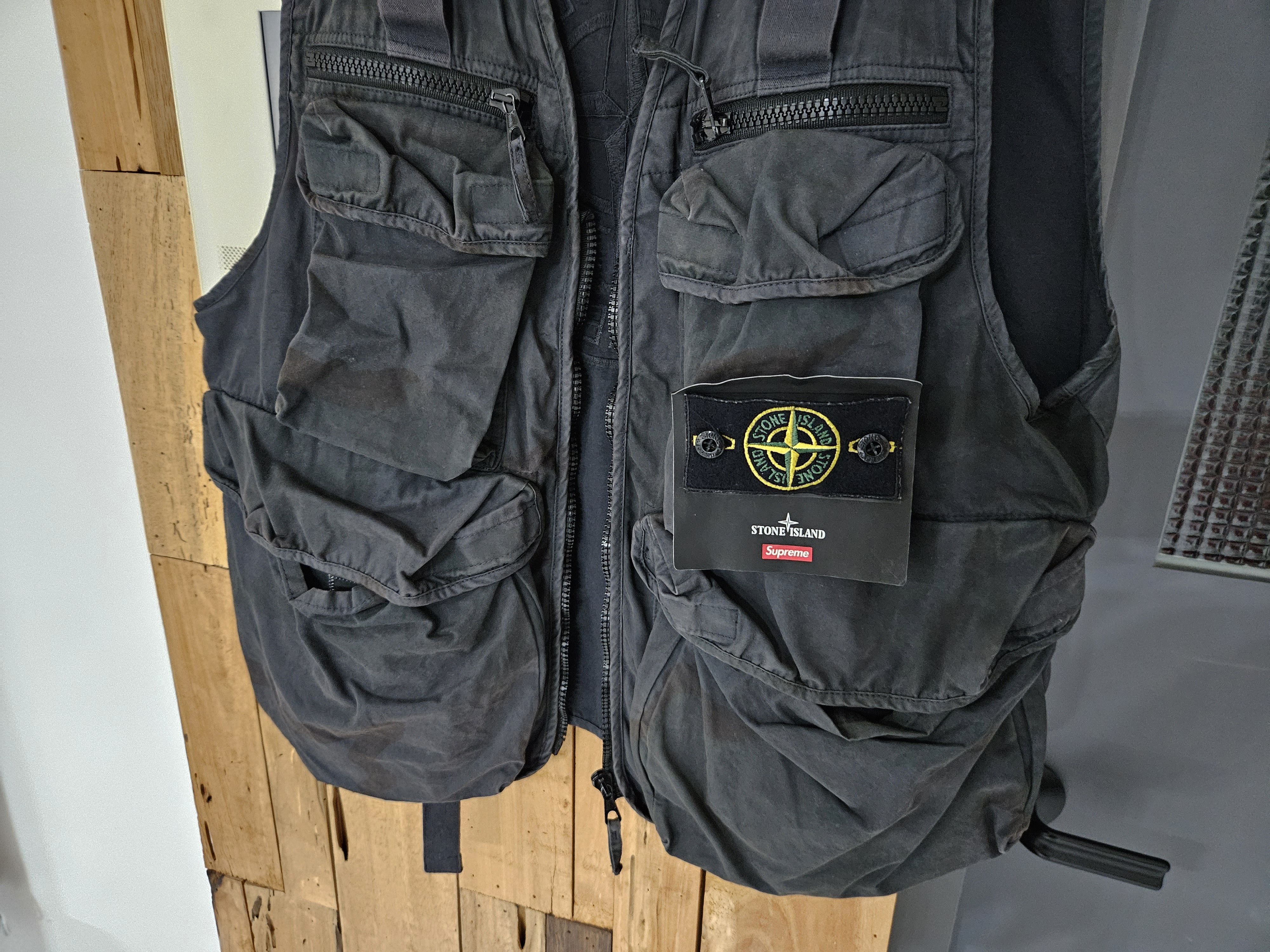 Stone island supreme clearance vest