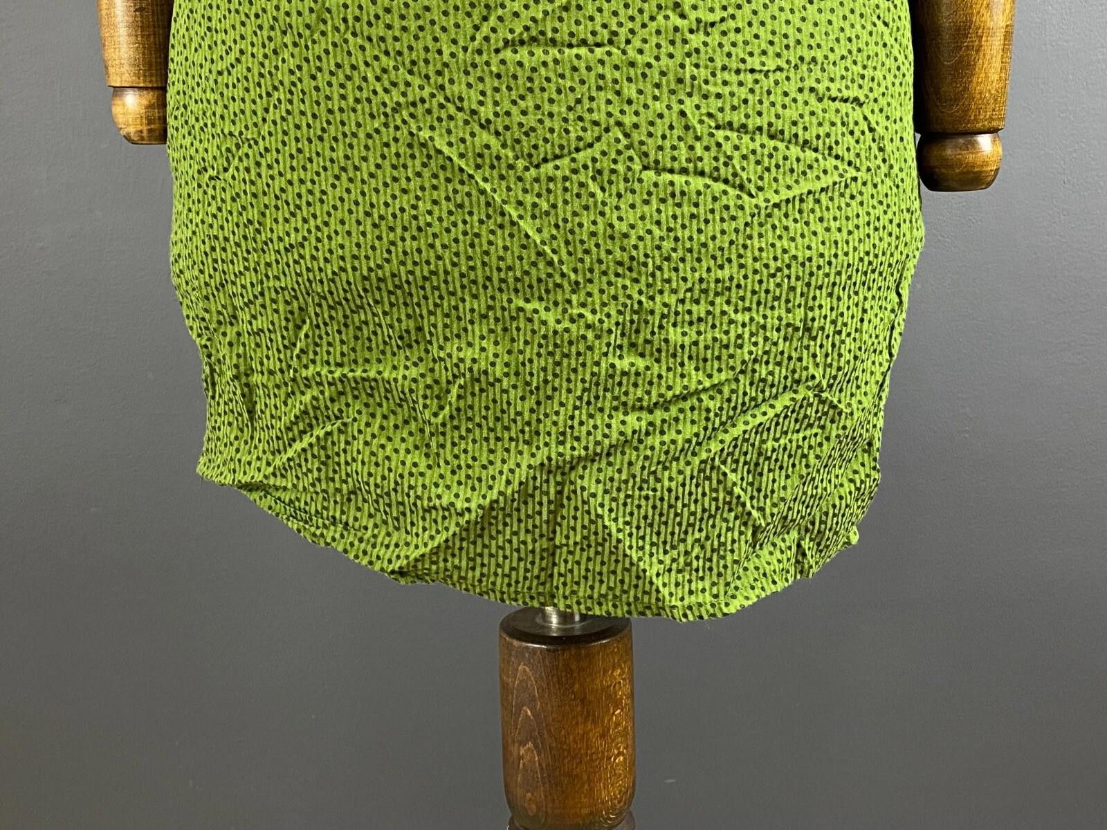 Gianni Valentino Ganni Green Dotty Short Sleeve V-Neck Peged Dress Size M Size M / US 6-8 / IT 42-44 - 9 Thumbnail