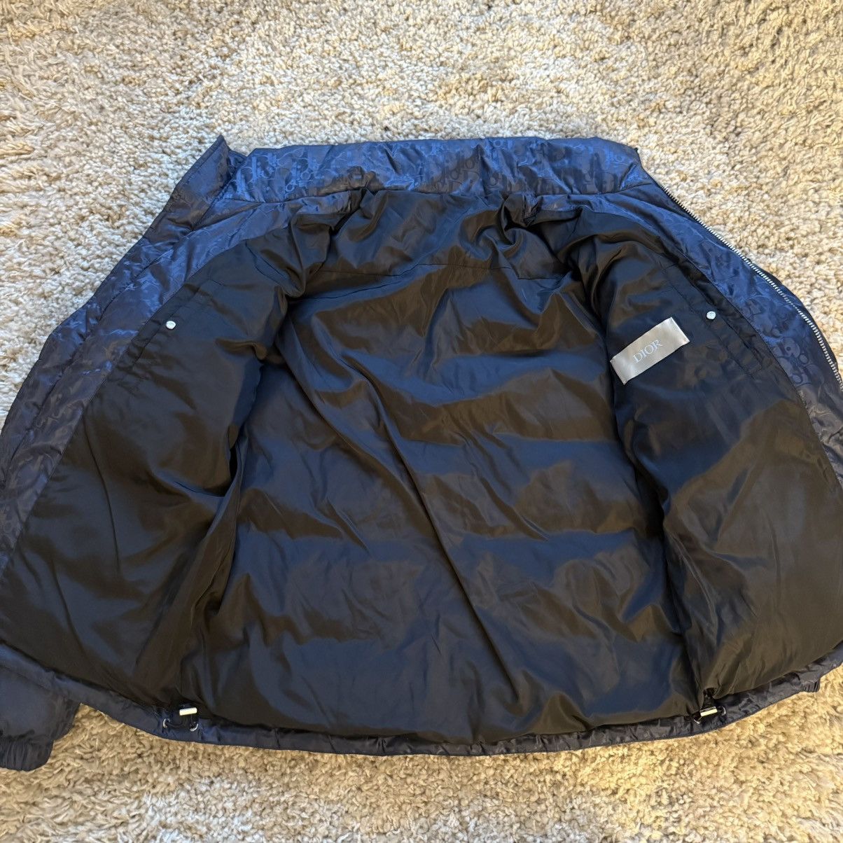 Dior Christian Dior homme paris navy blue oblique down jacket Size US S / EU 44-46 / 1 - 6 Thumbnail