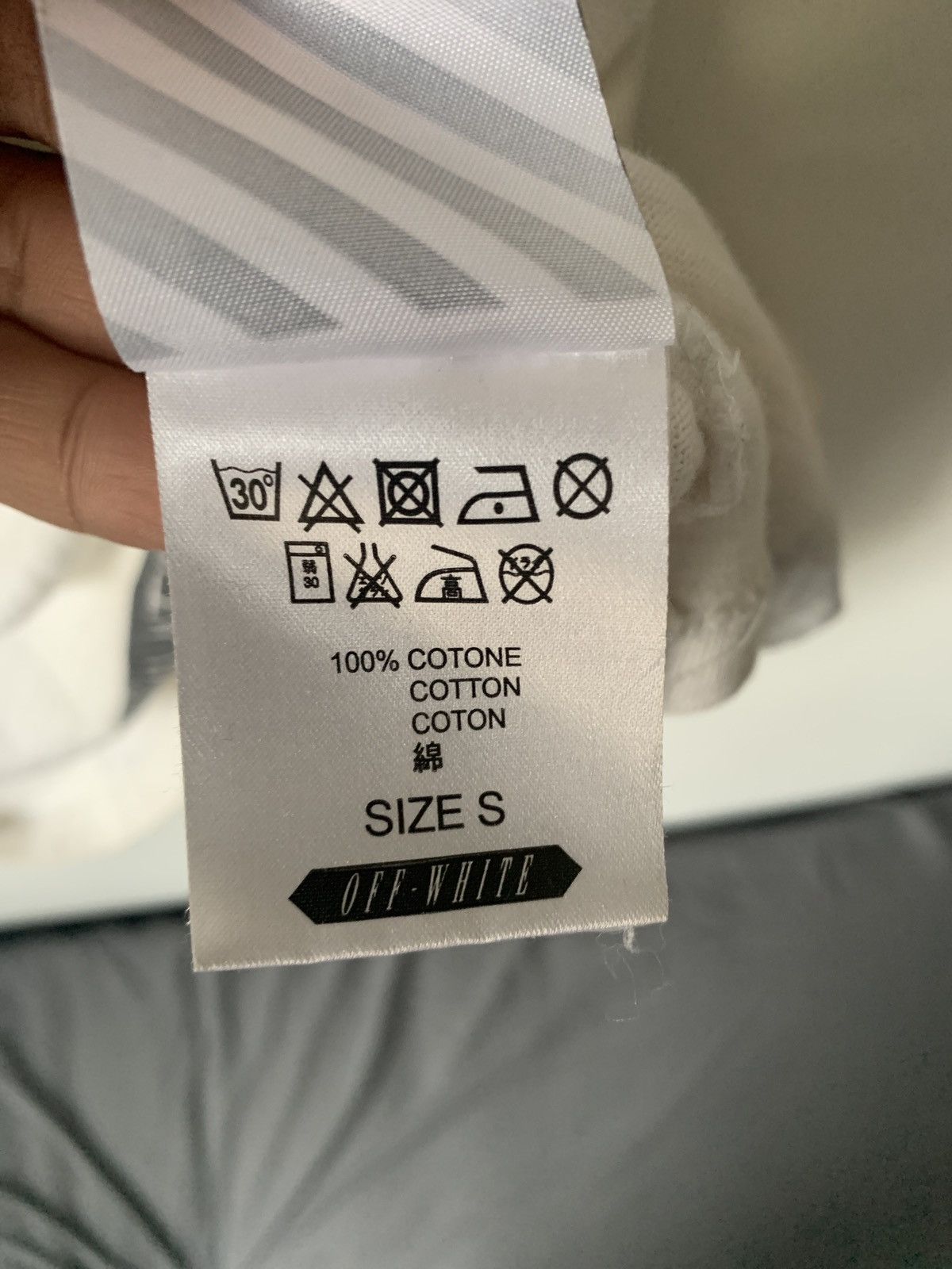 Off-White off white Size US S / EU 44-46 / 1 - 4 Thumbnail