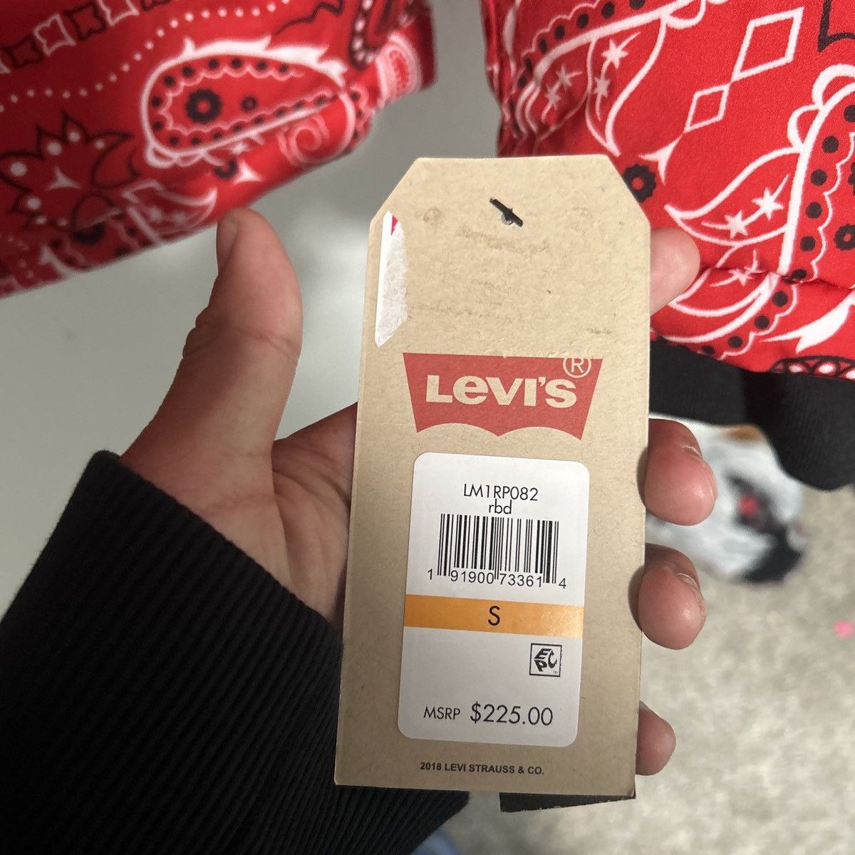 Levi's Levis mens red bandana puffer jacket size small Size US S / EU 44-46 / 1 - 3 Thumbnail