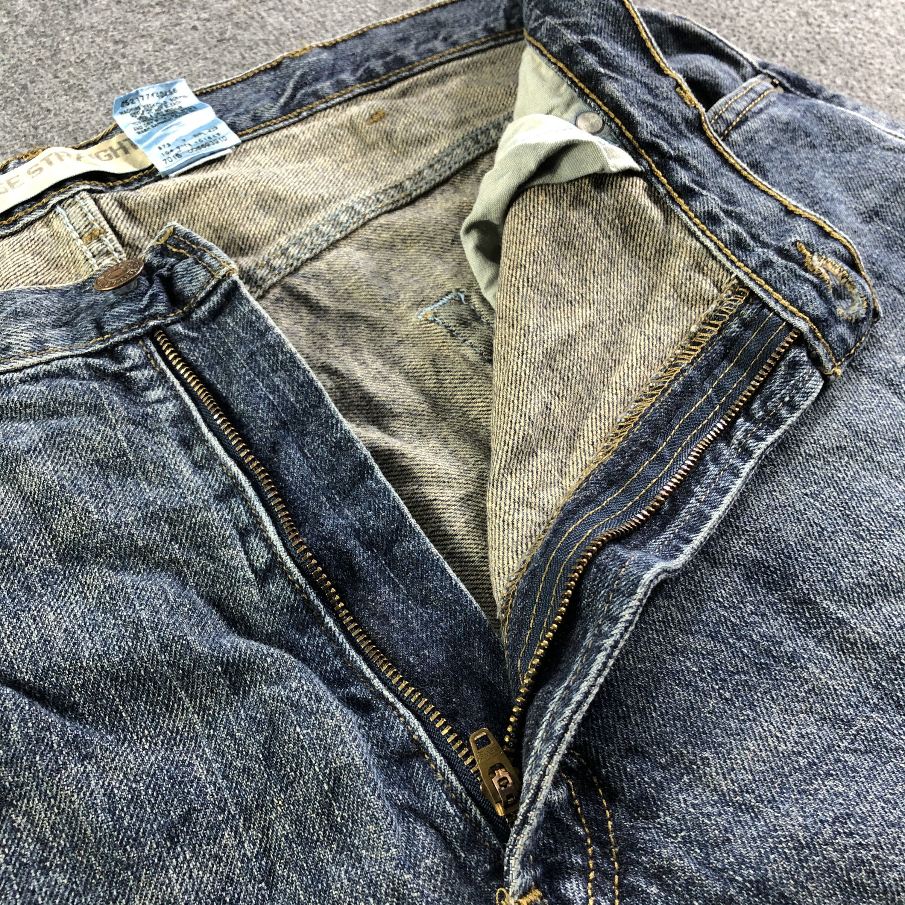 Levi's Vintage Levis 569 Jeans-J4262 Size US 39 - 8 Thumbnail