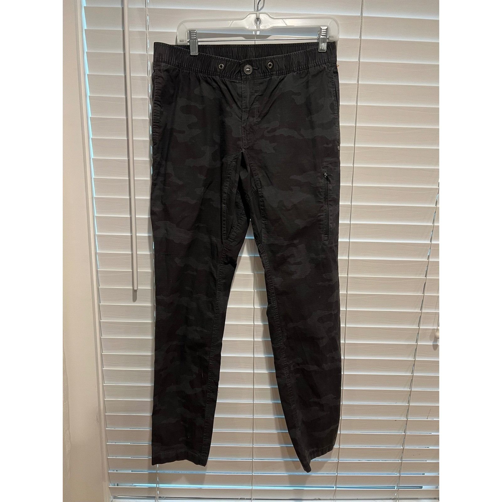 Vuori Vuori Pants Men's Large Ripstop Organic Cotton Black Gray Ca Size US 32 / EU 48 - 2 Thumbnail