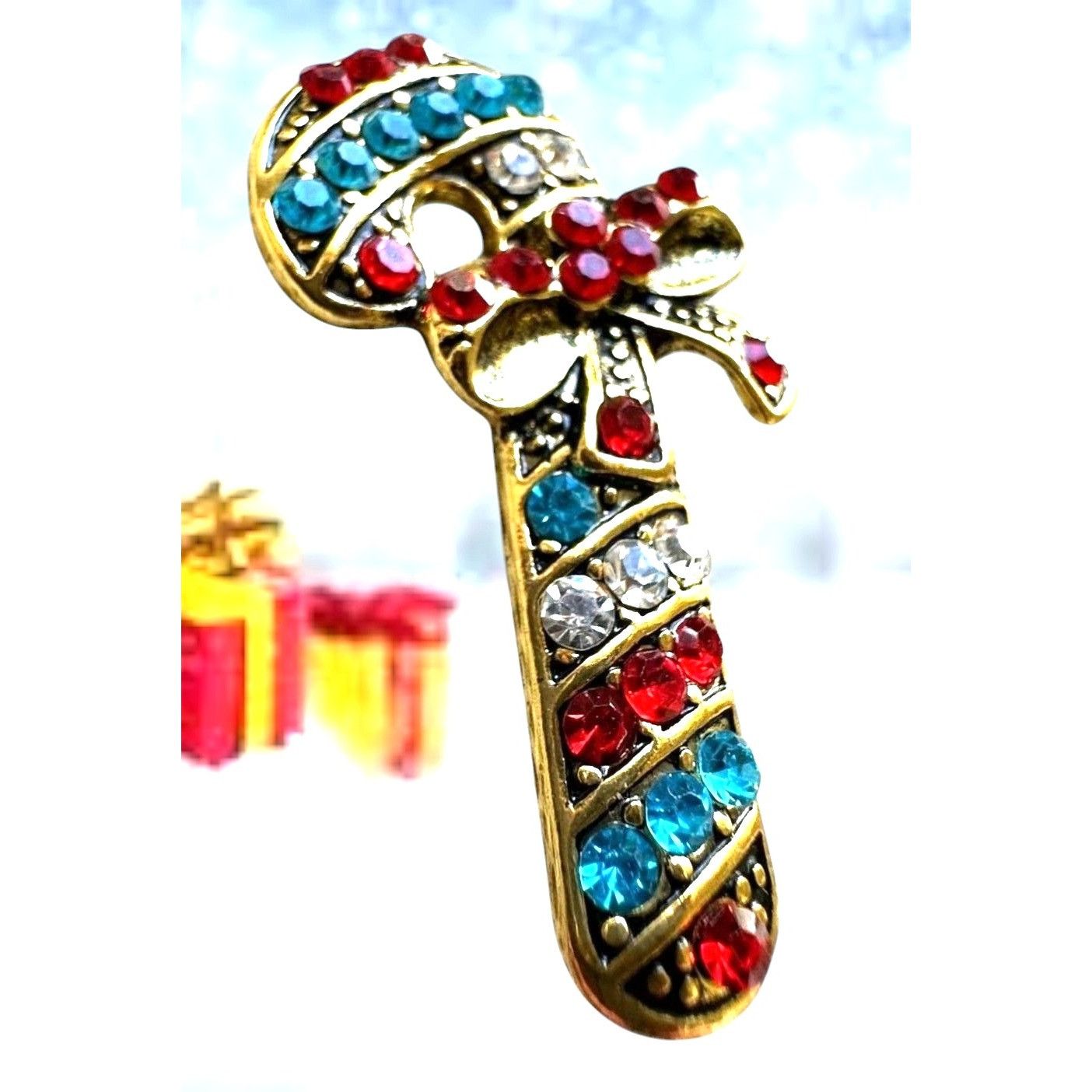Handmade Candy Cane Brooch Pin New Christmas Jewelry Crystal Accents Size ONE SIZE - 9 Thumbnail