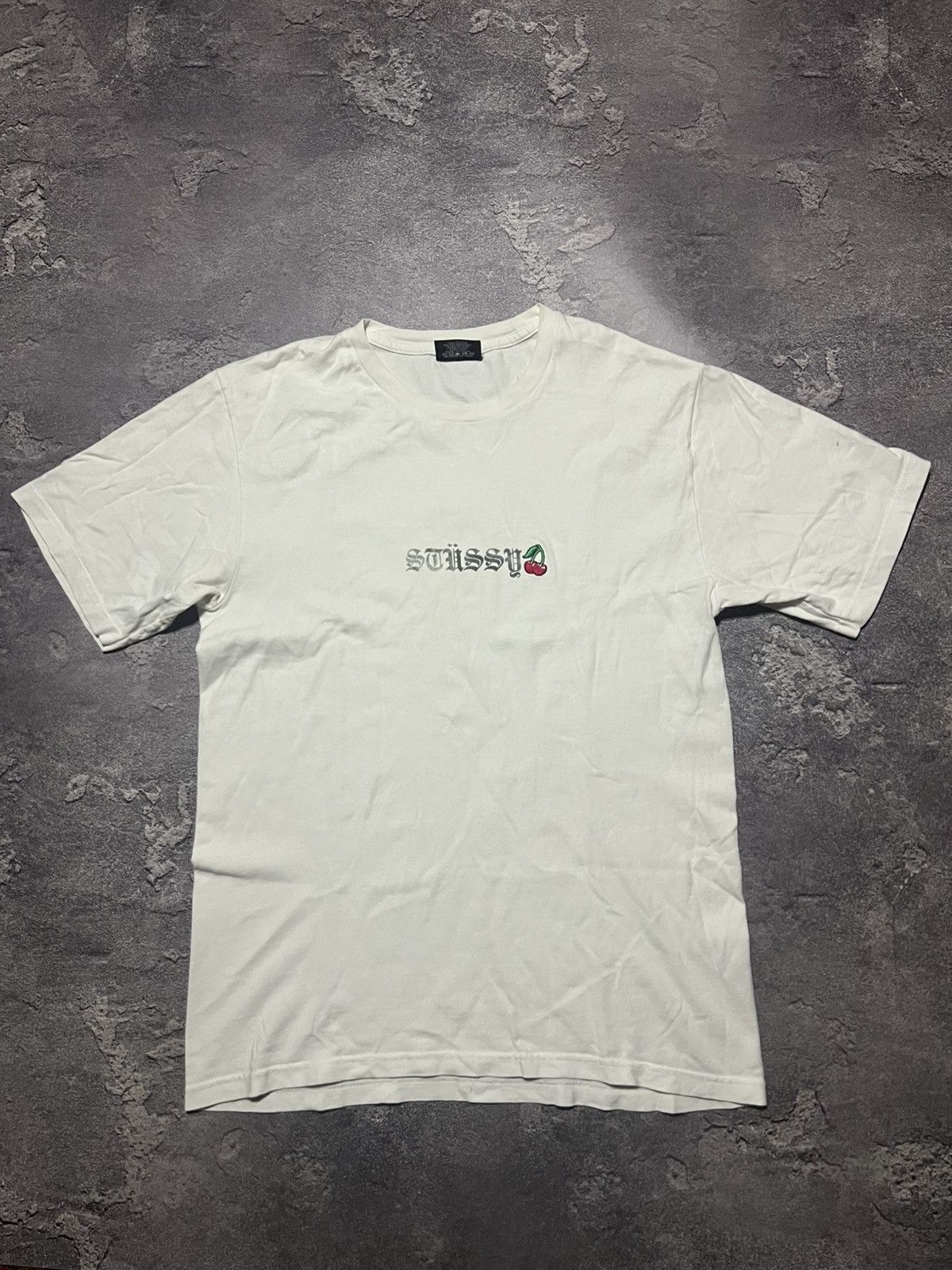 Stussy Vintage Stussy Cherry Logo Tee Streetwear 90s Size US S / EU 44-46 / 1 - 1 Thumbnail