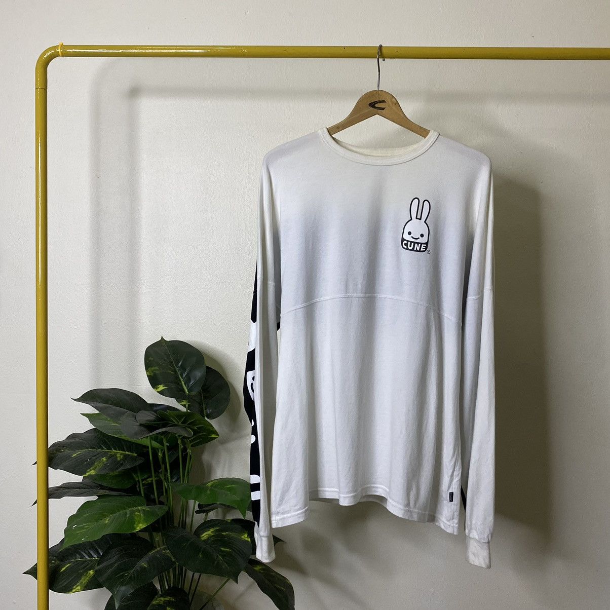 Japanese Brand Cune Mammoth Inc L/S T Shirt Made in Japan Size US XL / EU 56 / 4 - 8 Thumbnail