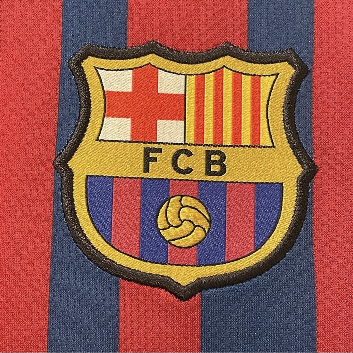 Nike Messi Barcelona 2011-2012 Home Jersey Long Sleeve Size US S / EU 44-46 / 1 - 3 Thumbnail