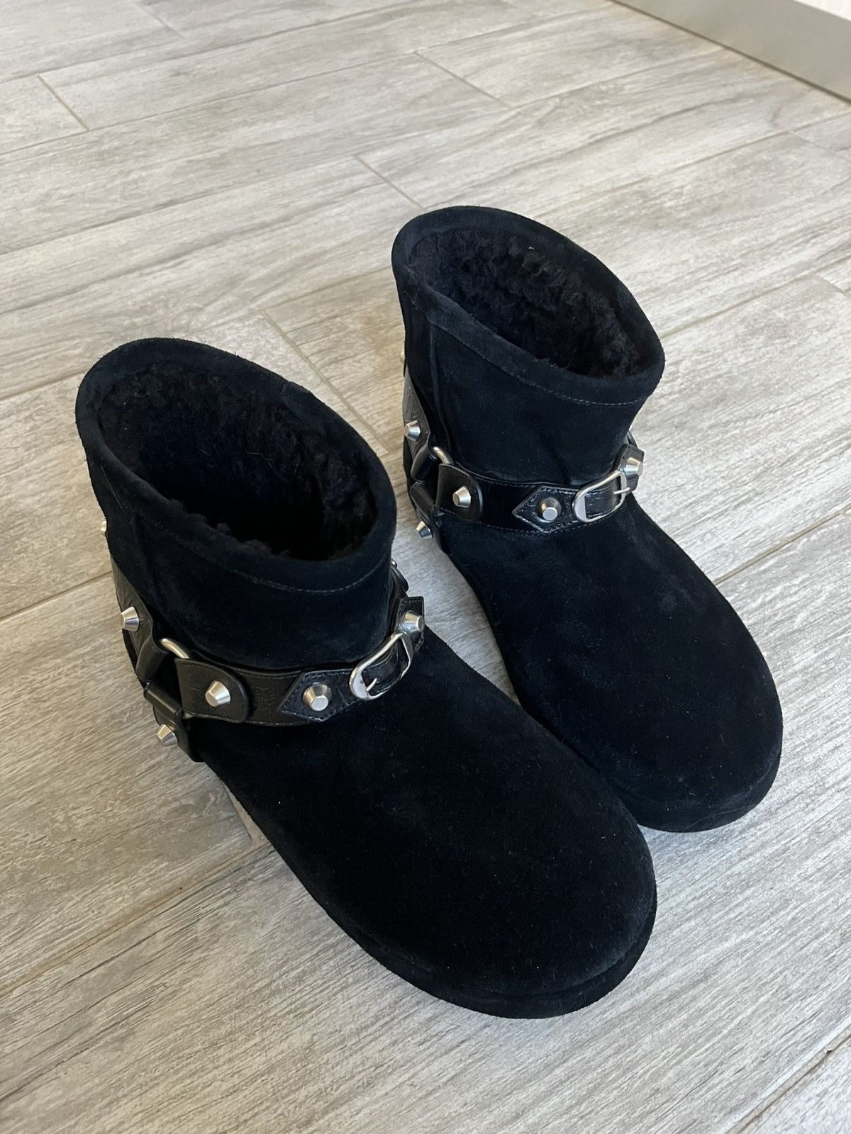 Balenciaga Balenciaga Alaska Studded Boots Size US 8 / EU 41 - 1 Thumbnail