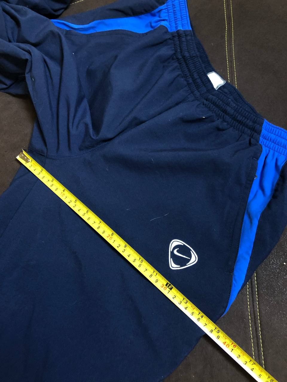 Nike Vintage Nike Track Pants 00s Nylon Swoosh Y2K Size US 34 / EU 50 - 10 Thumbnail