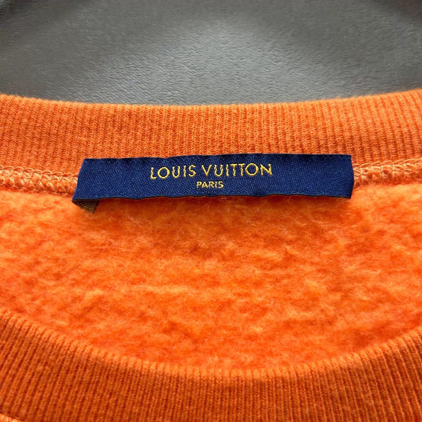 Louis Vuitton LV 99 New Orange Flocked Logo M Sweatshirt Size US M / EU 48-50 / 2 - 3 Thumbnail