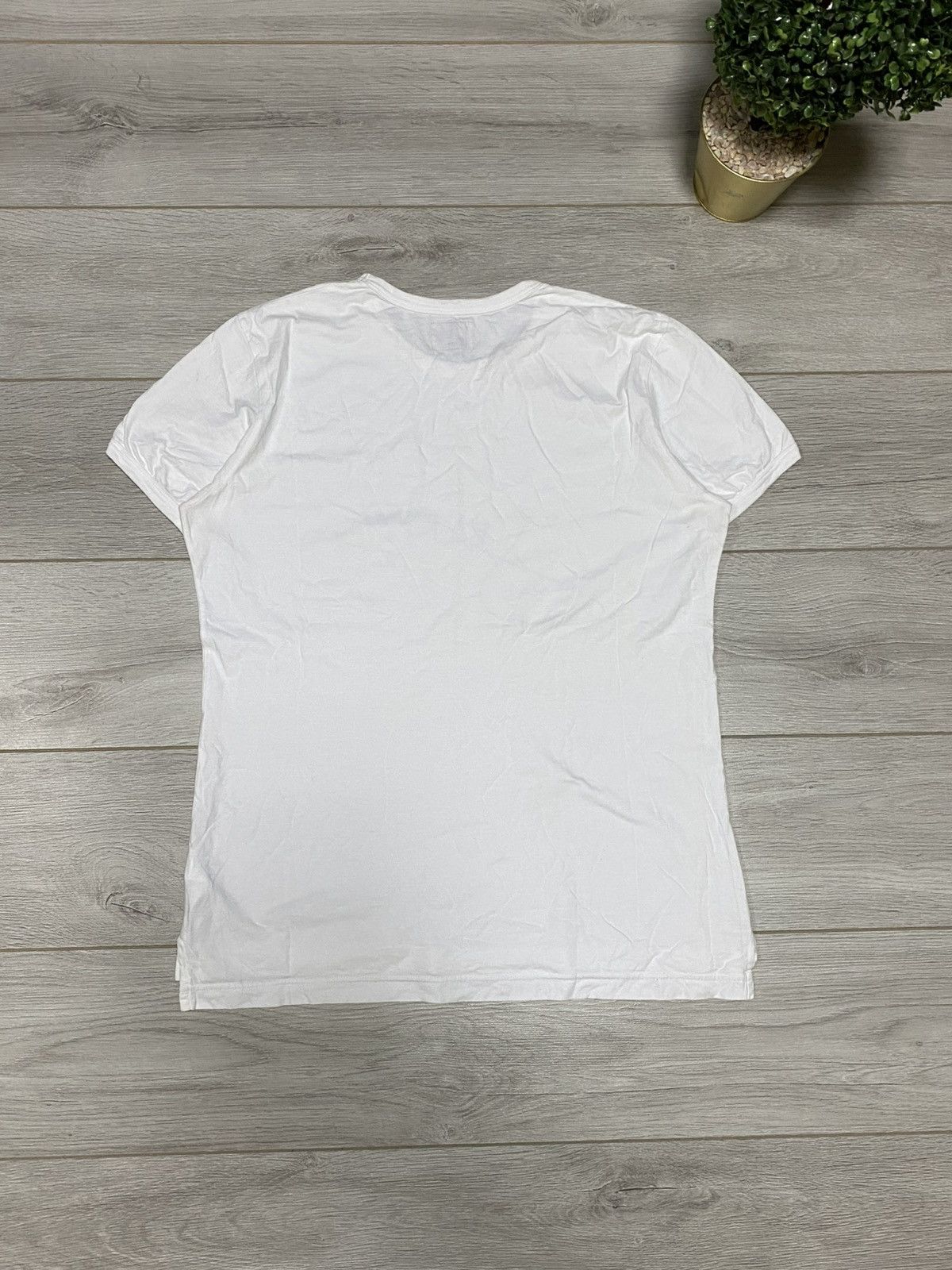 Vivienne Westwood Vivienne Westwood big gold foil jeans orb tee shirt Size US XL / EU 56 / 4 - 9 Thumbnail