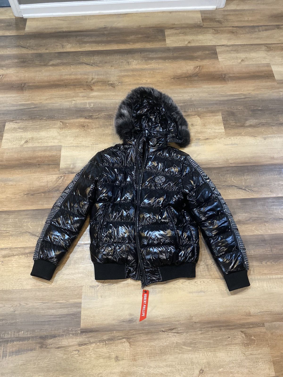 Designer Shiny Black Fur Puffer Size US L / EU 52-54 / 3 - 1 Thumbnail