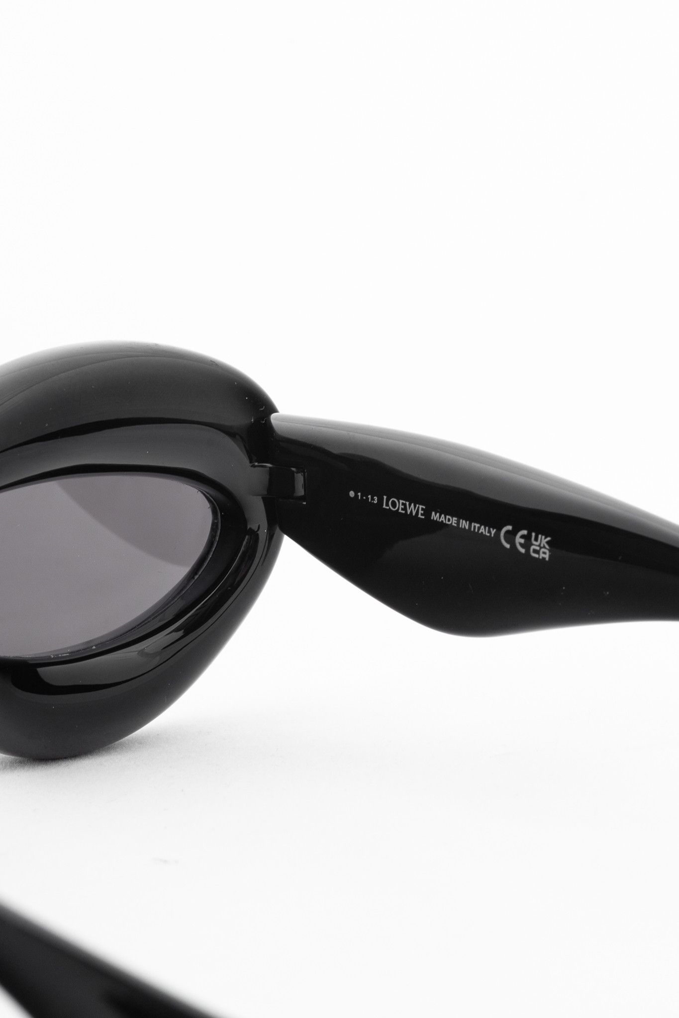 Loewe Loewe Black Cat Eye Inflated Sunglasses Size ONE SIZE - 8 Thumbnail