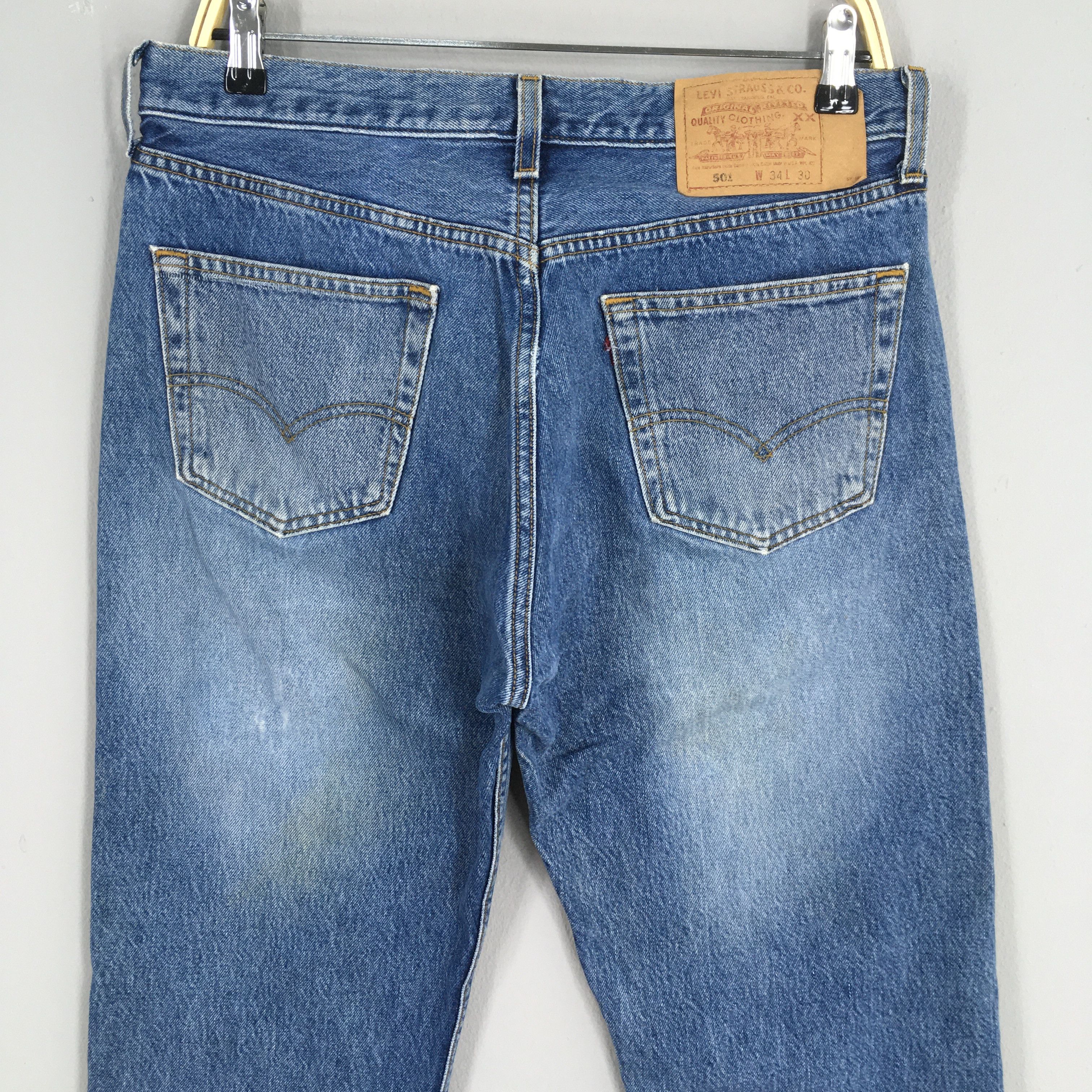 Levi's Size 31x28.5 Vintage 90s Levi's 501 Faded Blue Jeans S283 Size US 31 - 9 Thumbnail