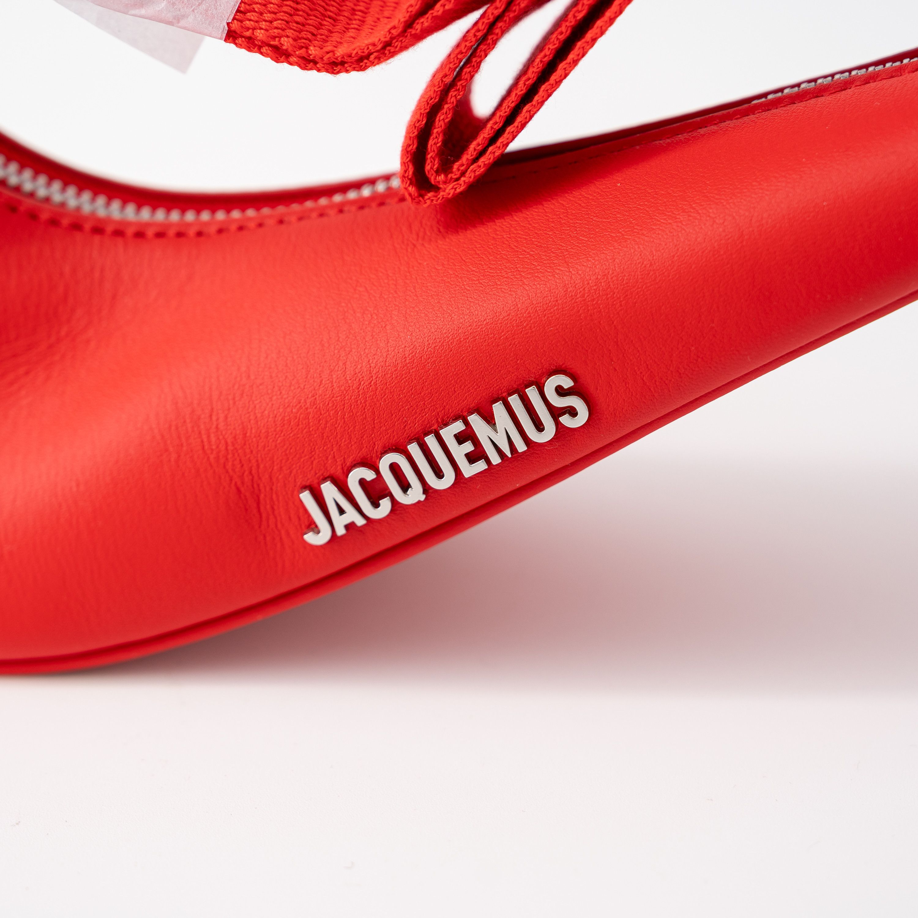 Jacquemus × Nike Jacquemus Nike Le Sac Swoosh Shoulder Bag Red Leather Size ONE SIZE - 2 Thumbnail