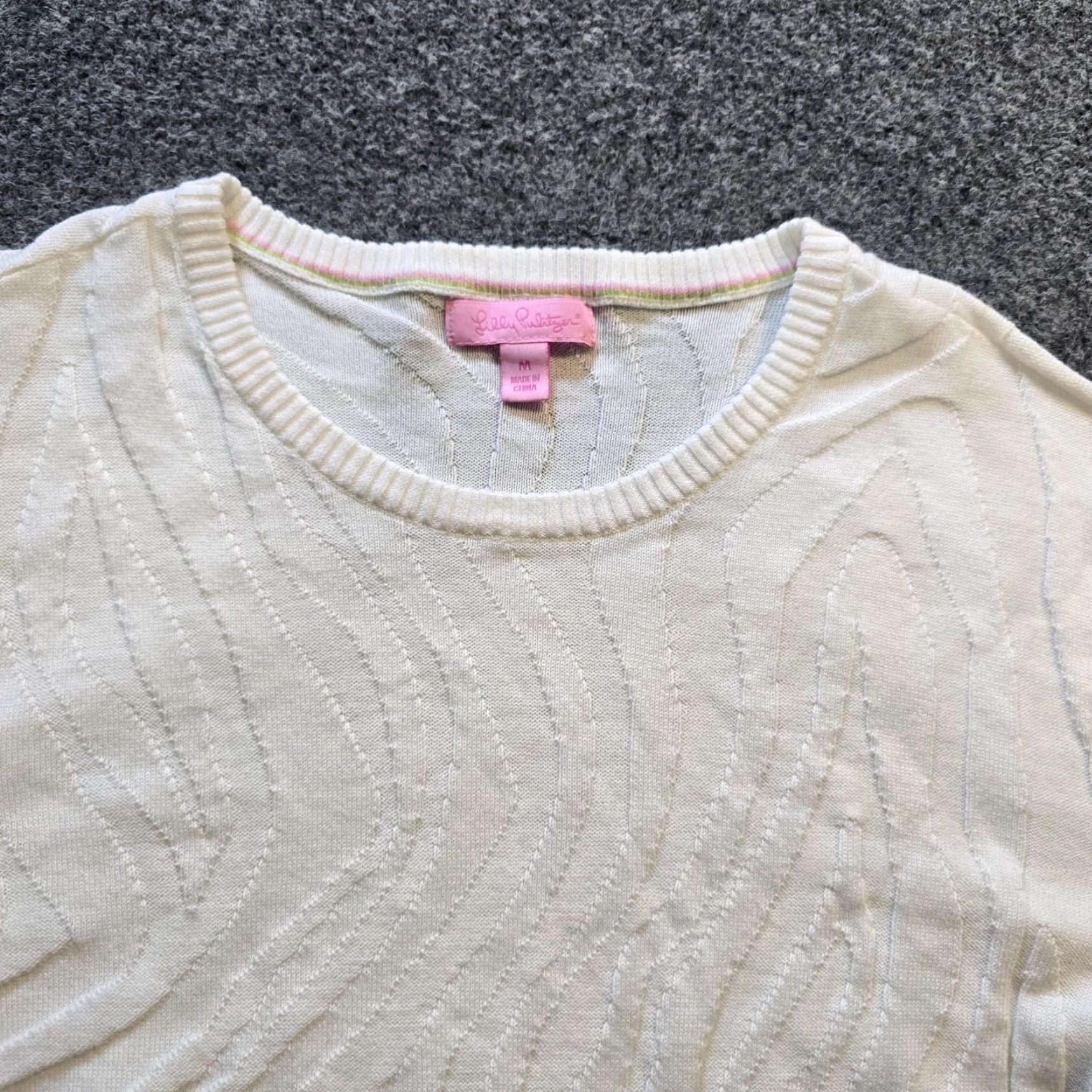 Lilly Pulitzer Lilly Pulitzer Sweater Womens Size Medium White Embossed Animal Print Capsule Pullover Knit Long Sleeve Round Neck Casual Womens Size M / US 6-8 / IT 42-44 - 2 Thumbnail