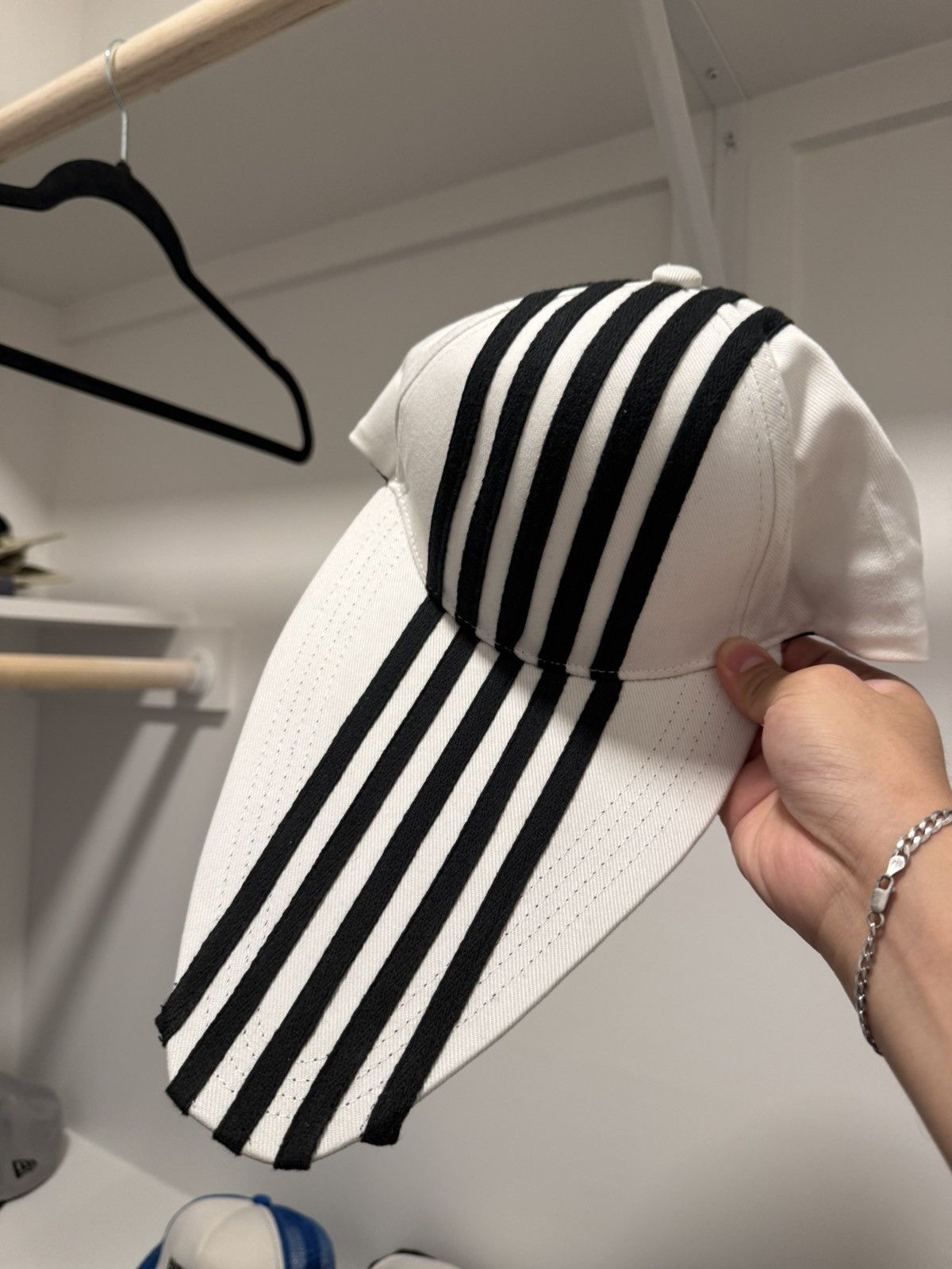 Yori Sport 5 stripe hat Size 30 - 1 Thumbnail