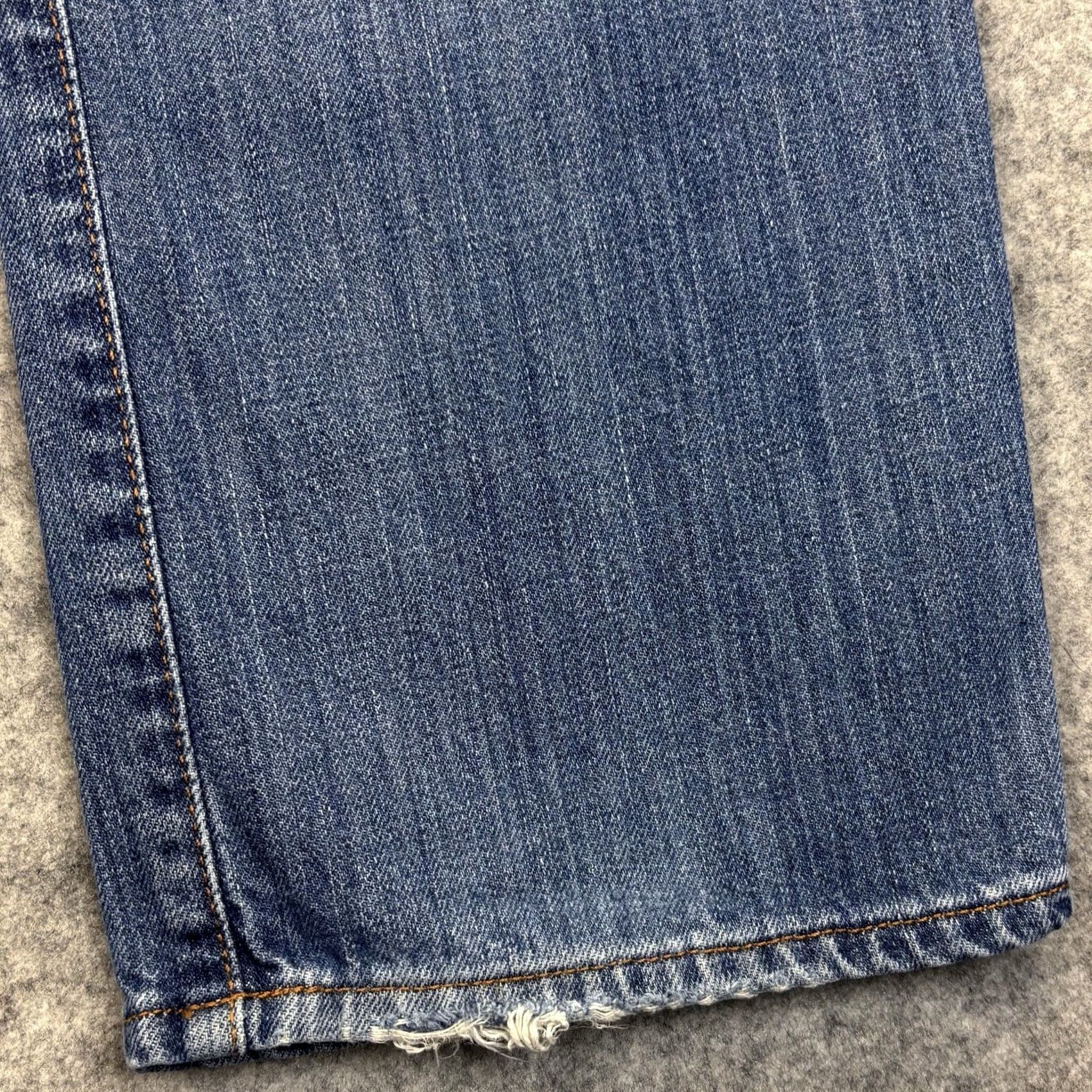 Calvin Klein Calvin Klein Jeans W34” L32” Blue Mens Button Fly Used Worn Denim Size US 34 / EU 50 - 7 Thumbnail