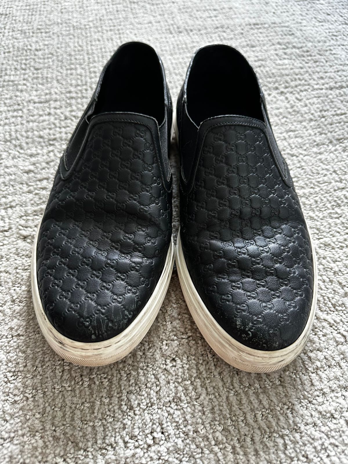 Gucci Gucci Signature Slip-On Black Size US 10.5 EU 44 Size US 10.5 / EU 43-44 - 2 Thumbnail