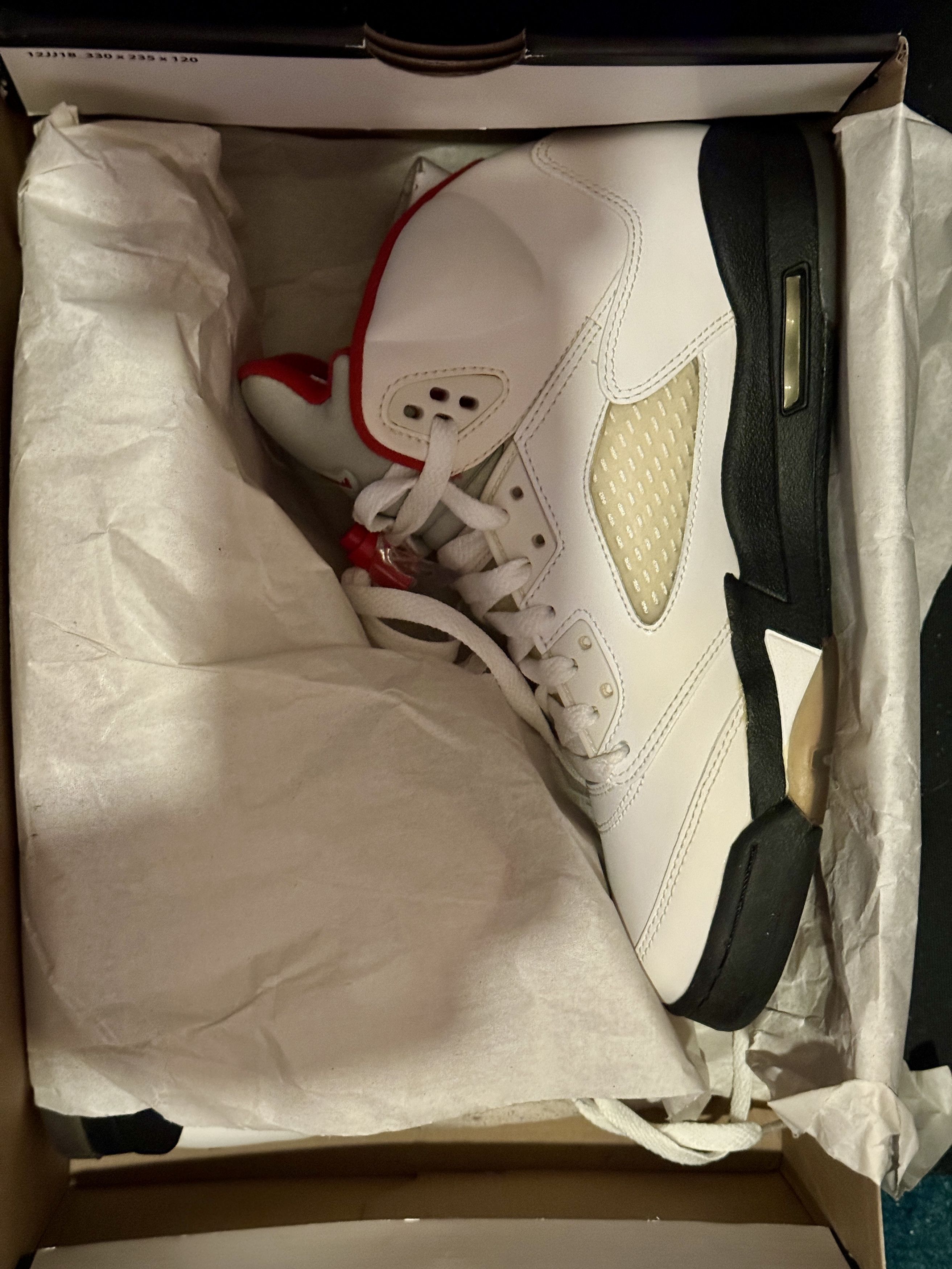 Jordan Brand × Nike 2013 Nike Air Jordan 5 "Fire Red" Sz 6.5Y Size US 6.5 / EU 39-40 - 2 Thumbnail