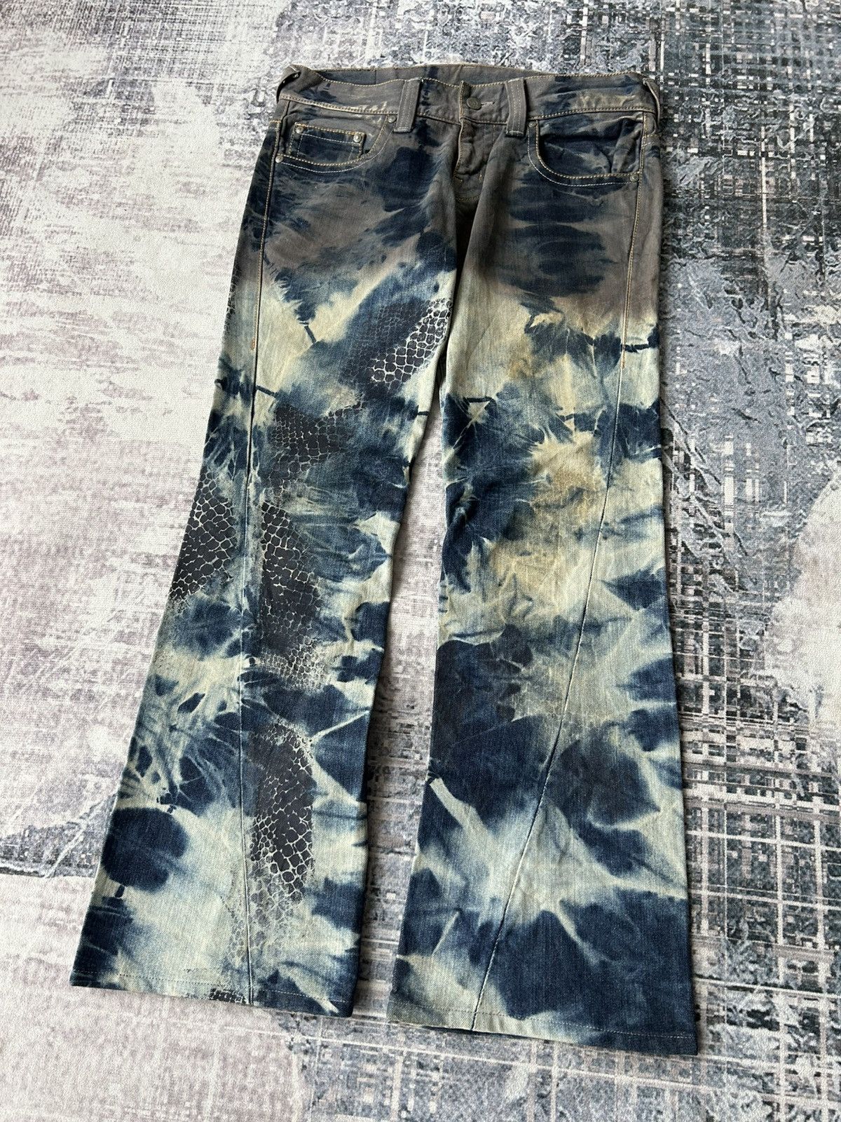 Tornado Mart Tornado Mart Flared Washed Snake Denim Size US 34 / EU 50 - 4 Thumbnail