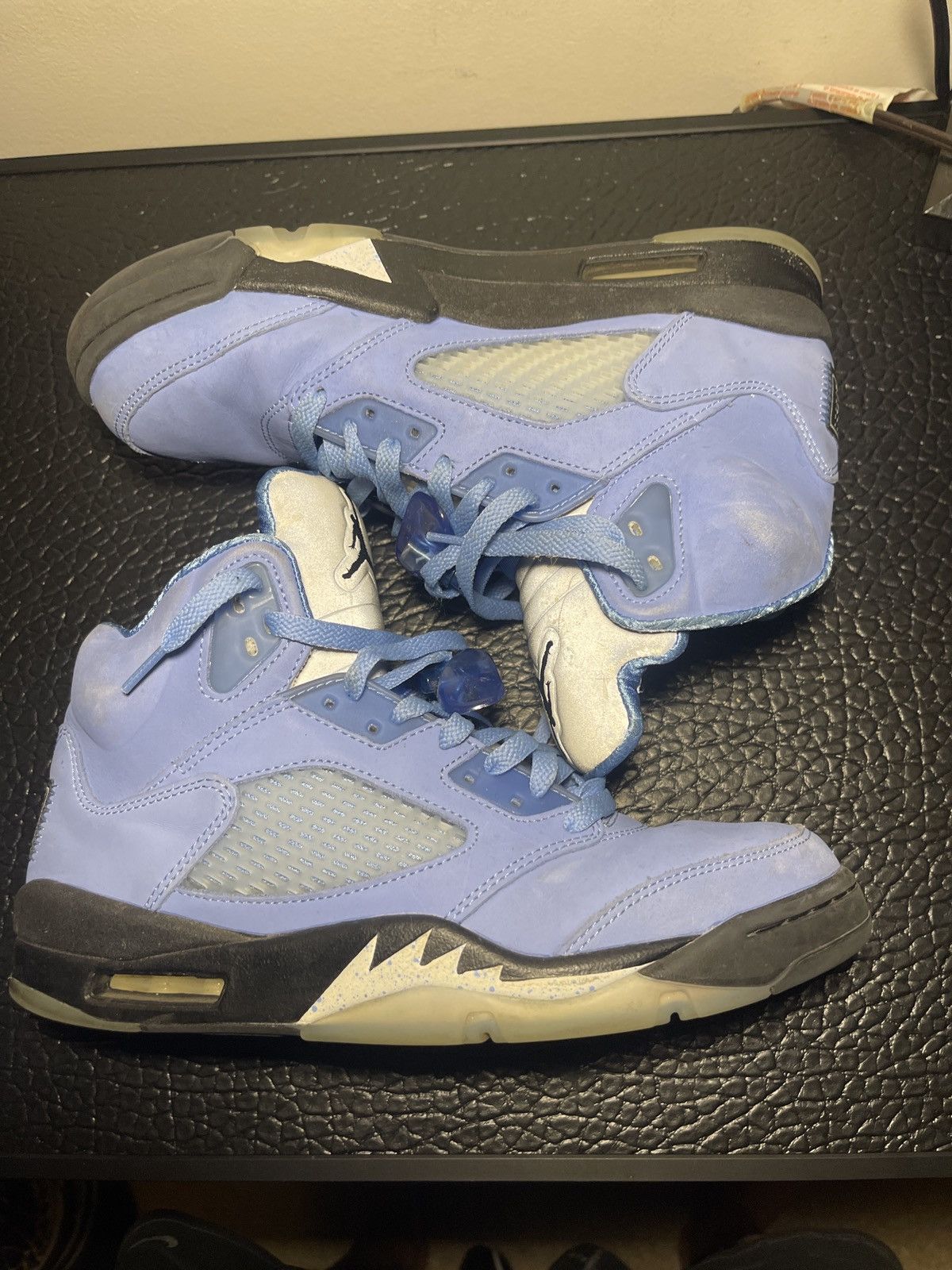 Nike Nike Air Jordan 5 Retro “UNC” University Blue Size US 9 / EU 42 - 3 Thumbnail